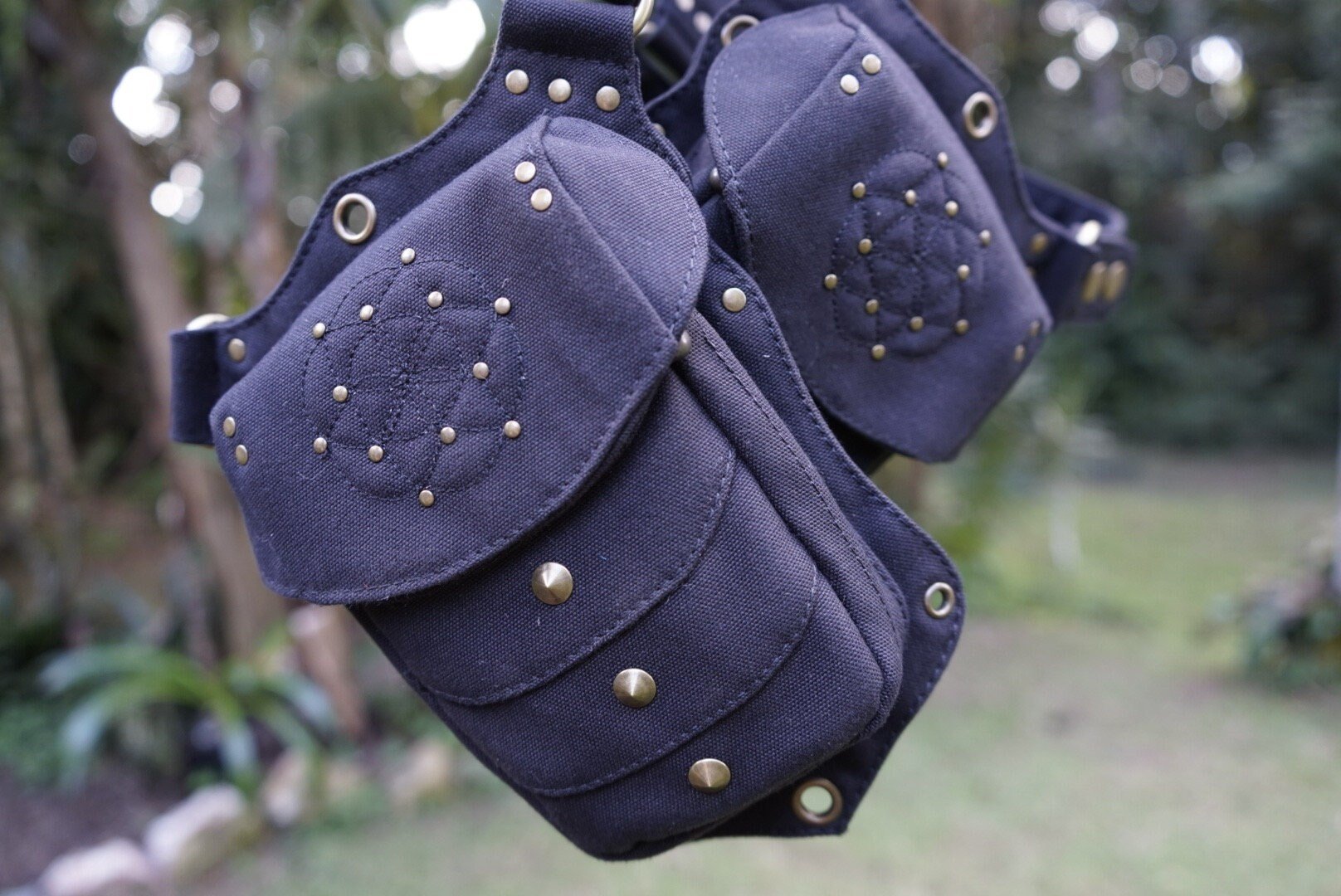 https://i.etsystatic.com/7250445/r/il/94e7ae/5019770316/il_fullxfull.5019770316_f13r.jpg