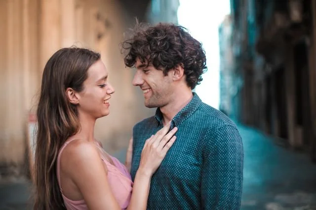 What Is the Role of Communication in Successful Couples Therapy?