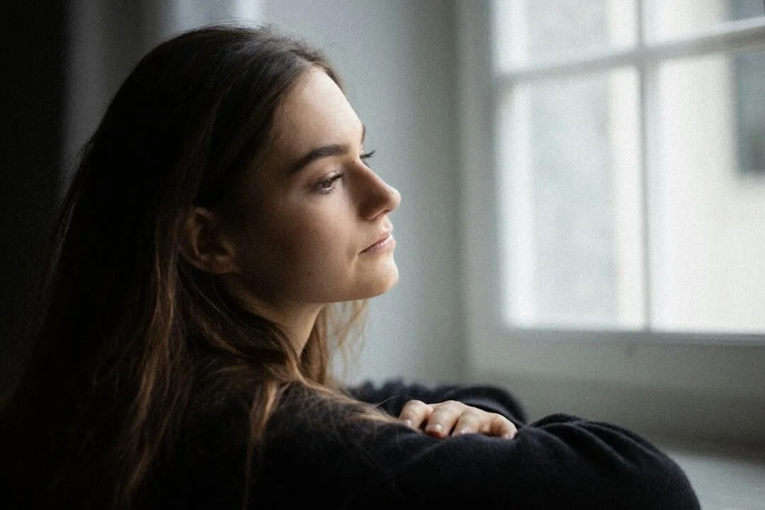 The Invisible Emotional Labor Women Carry (And Why It’s So Exhausting)