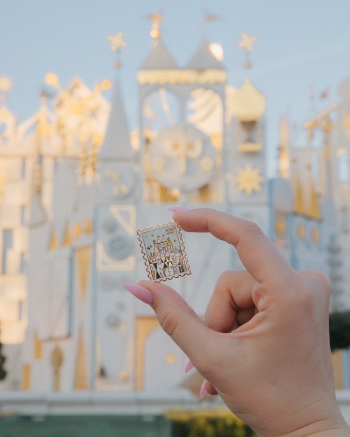 Calling all adventurers! The Fantasyland vintage stamp pin is your passport to a realm of imagination and dreams. Add a touch of whimsy to your collection with this pin + more from the land stamp collection.