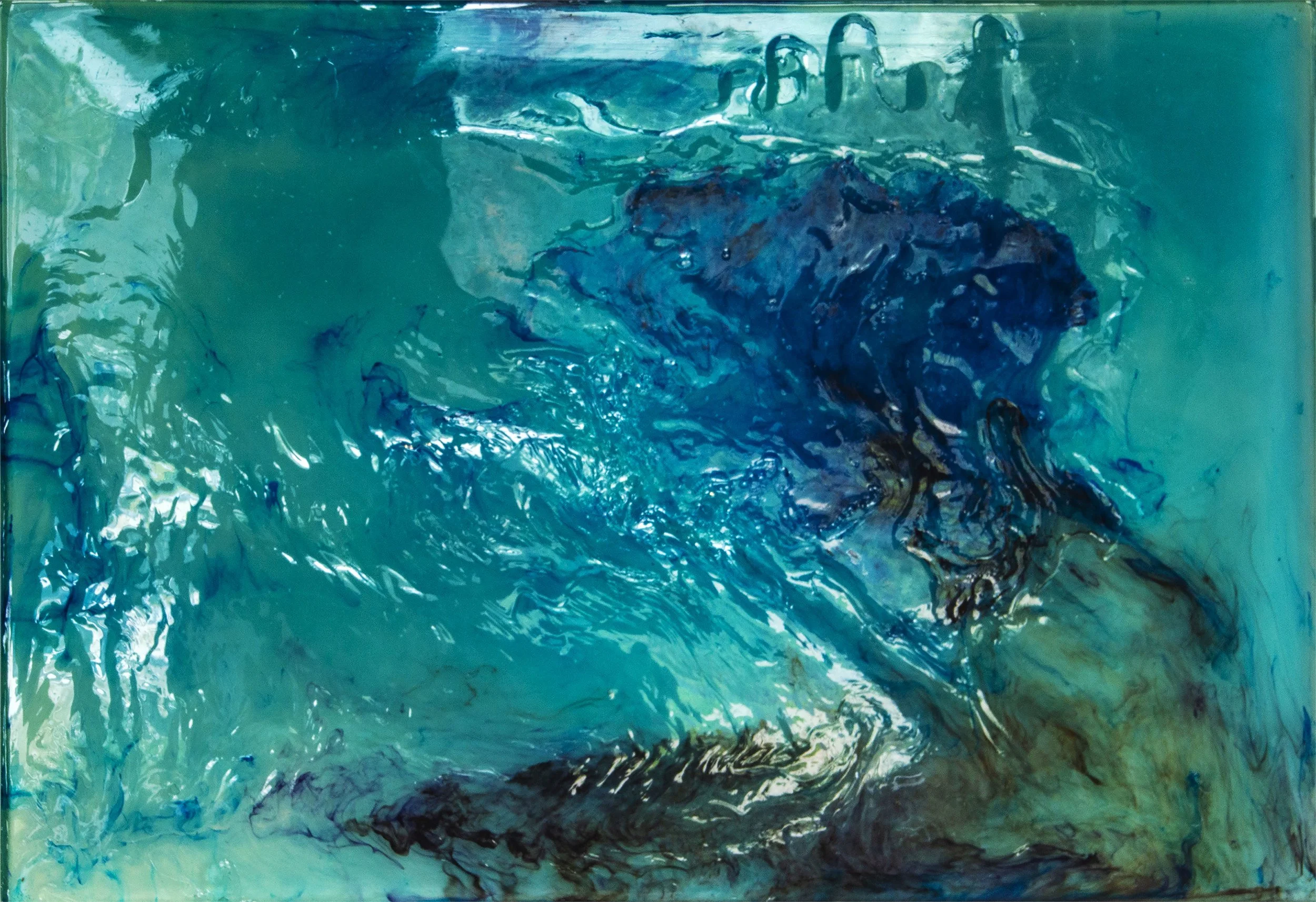 "Let it go" 
2020 
Resin and luminous pigments
57.5cm x 38cm