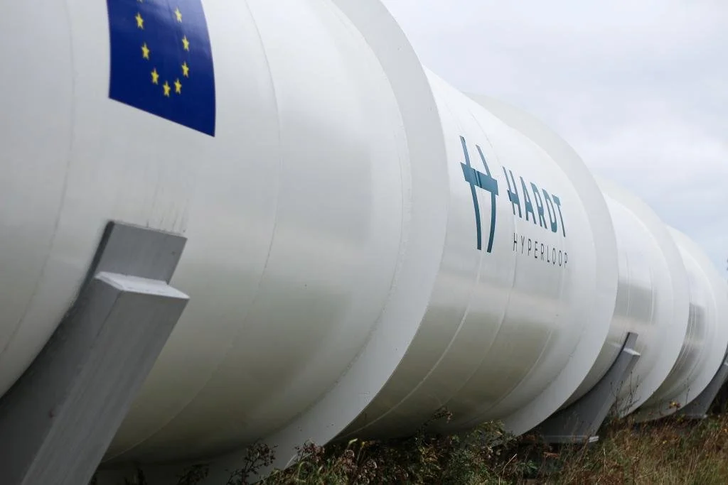Hardt Hyperloop test tube