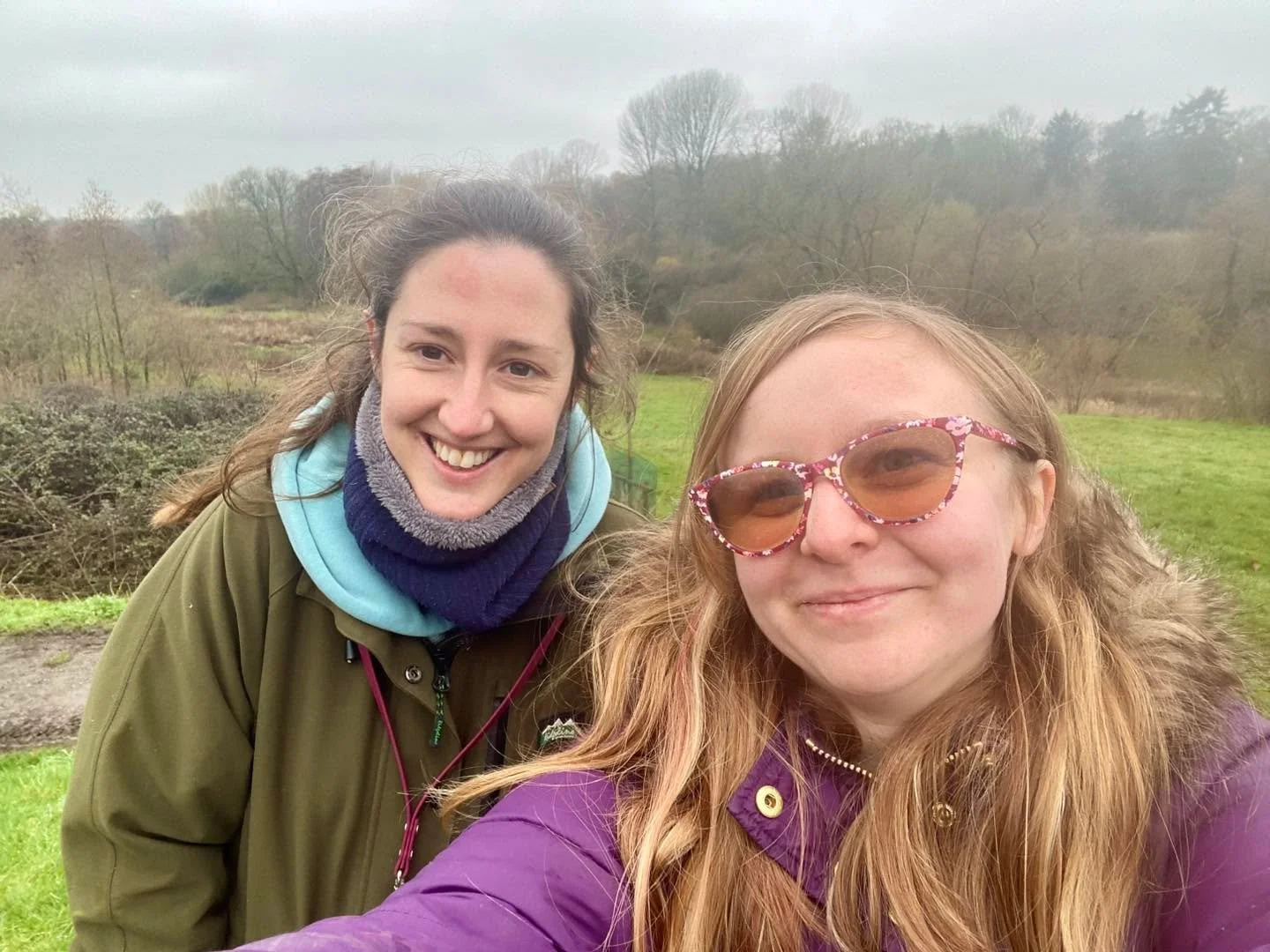 Today I had the absolute treat of meeting up with a friend and fellow dog trainer Becky Knight and her lovely dog Holly. We enjoyed a long walk together and lots of chatting about dogs and all things training. It&rsquo;s good to make connections with