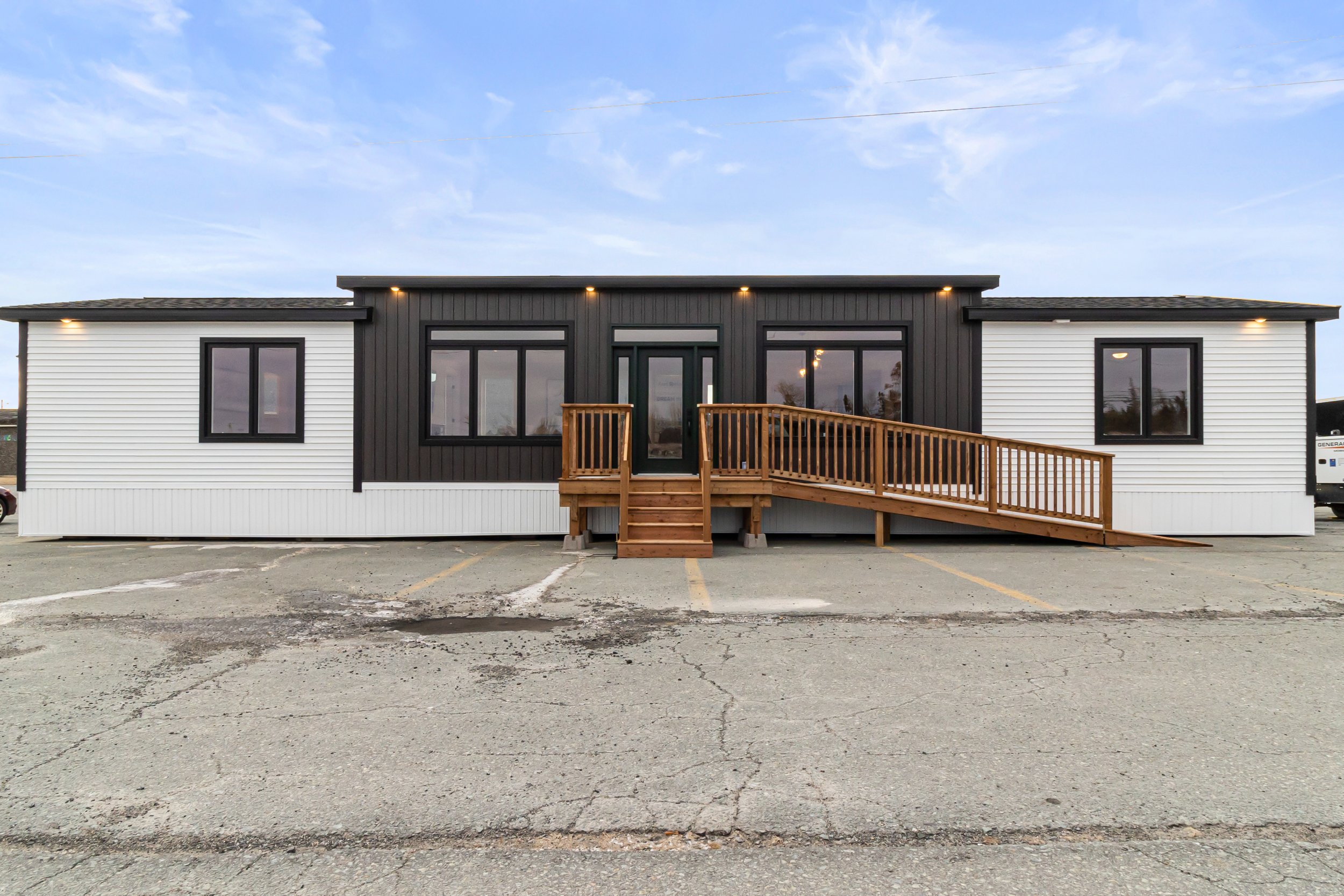 UNIACKE 58379