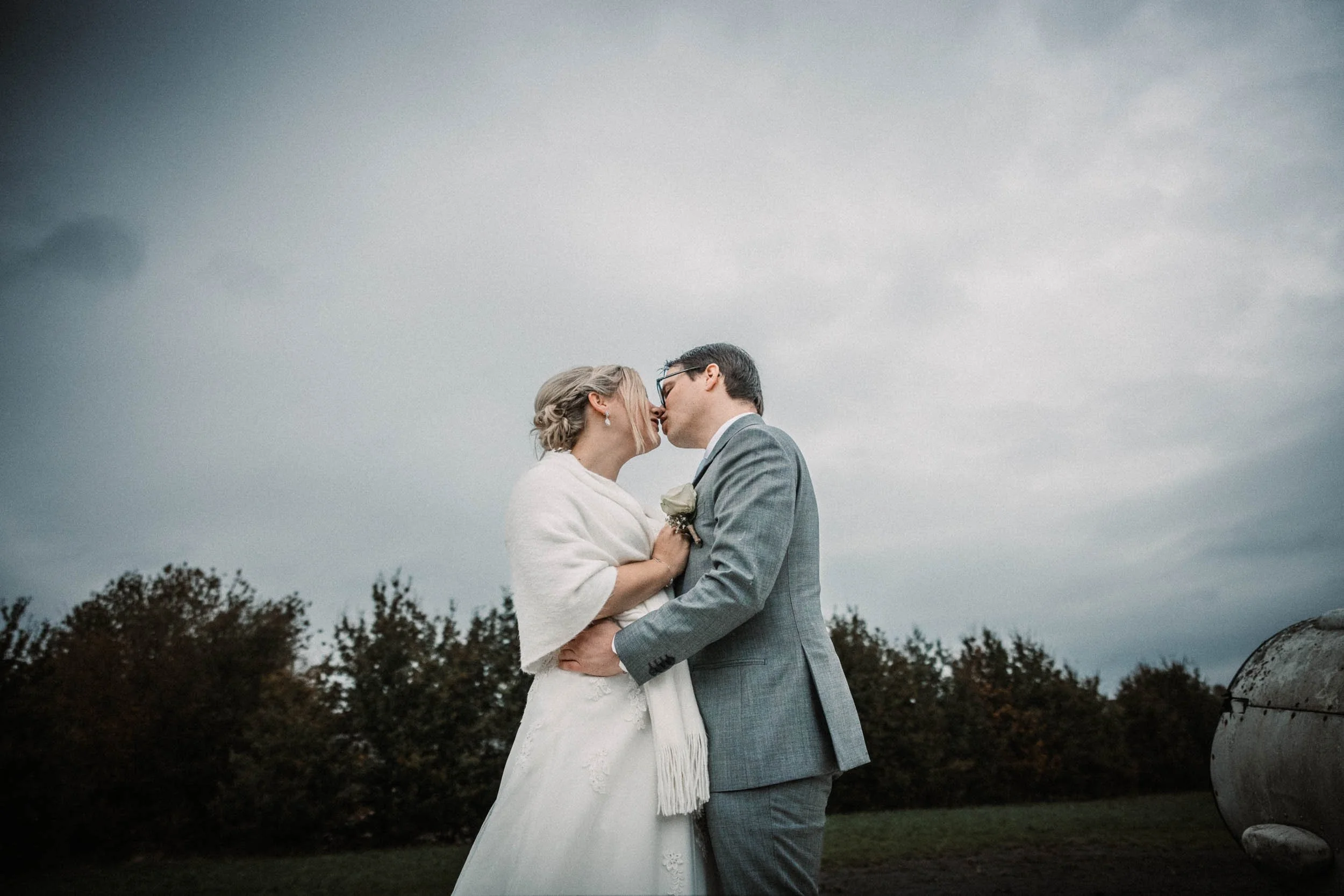 CrazyLittleThingCalledLove, huwelijk, HT-10.jpg