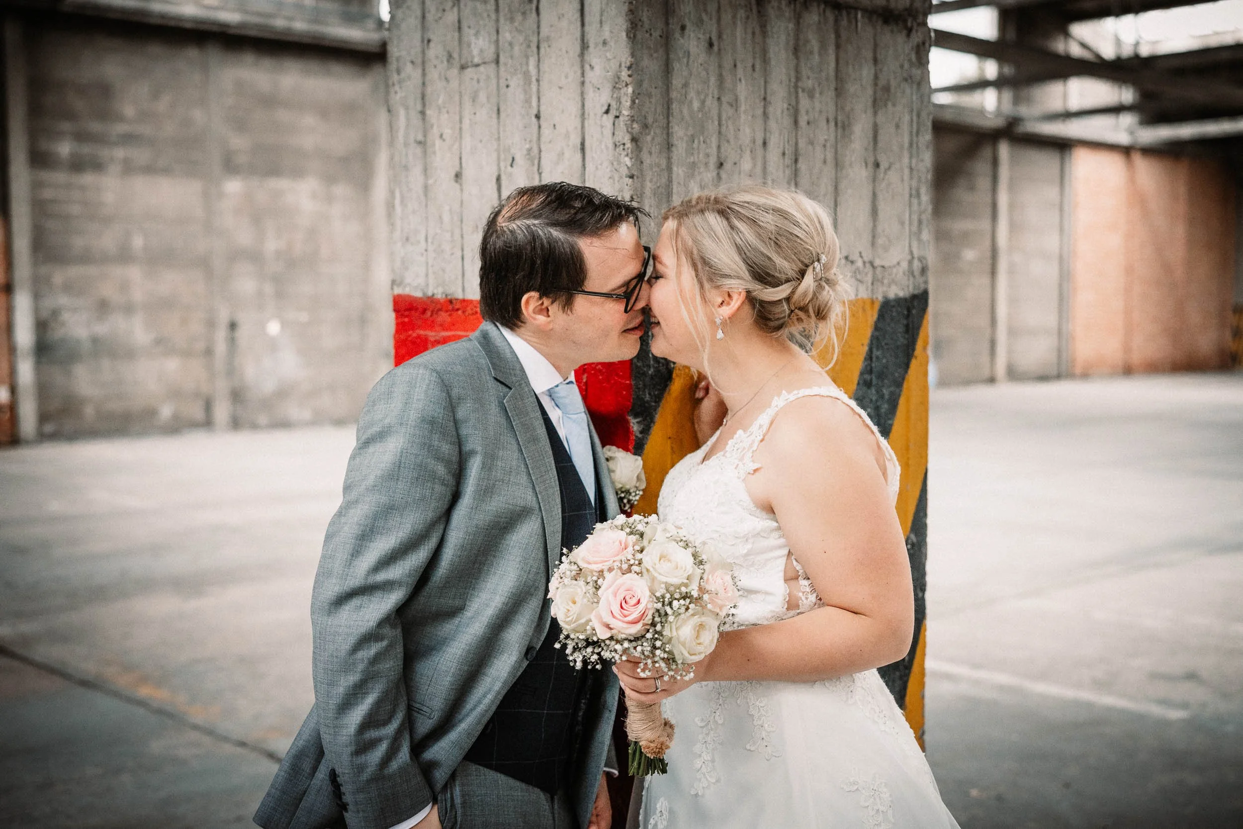 CrazyLittleThingCalledLove, huwelijk, HT-11.jpg