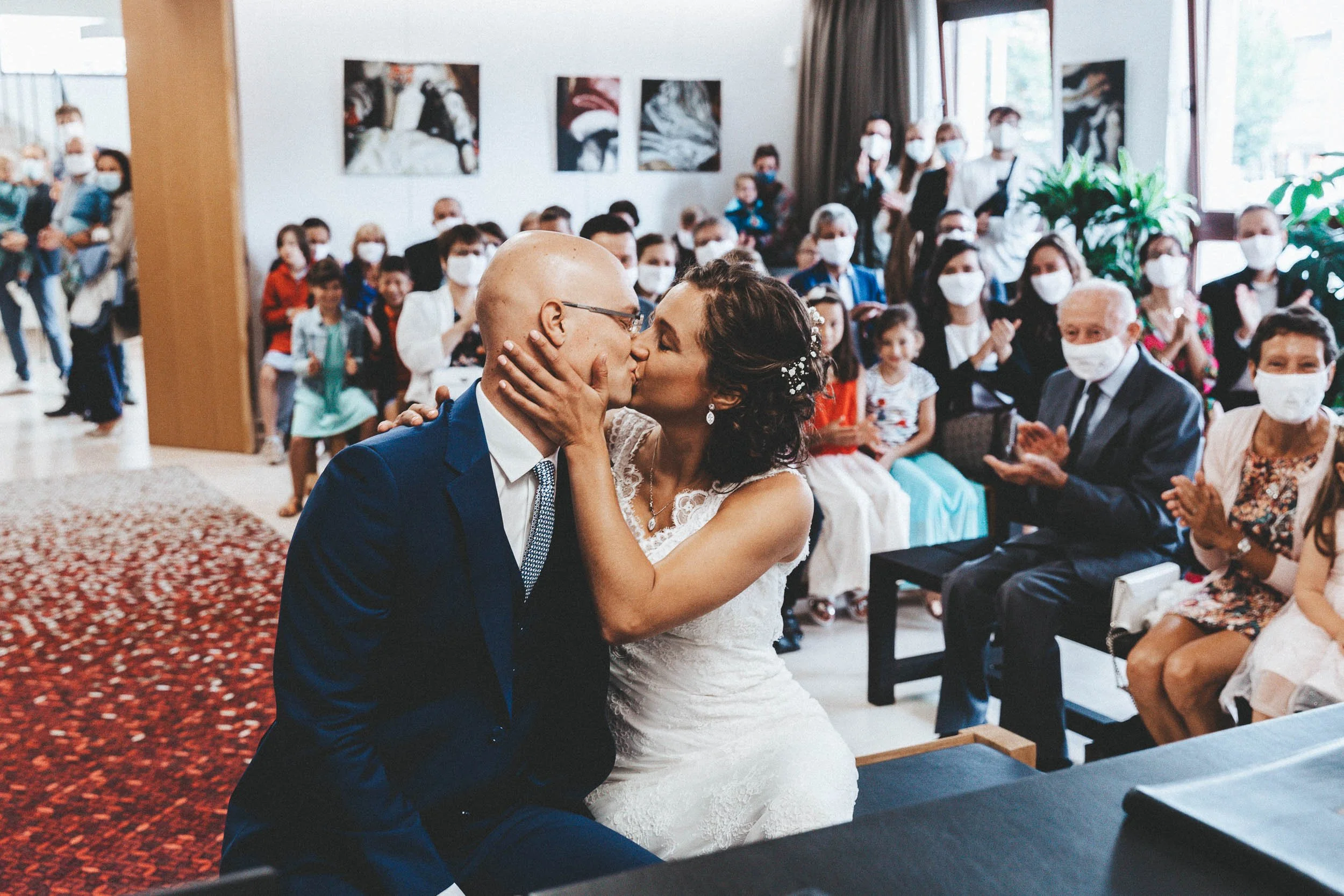CrazyLittleThingCalledLove, huwelijk, IJ-4.jpg