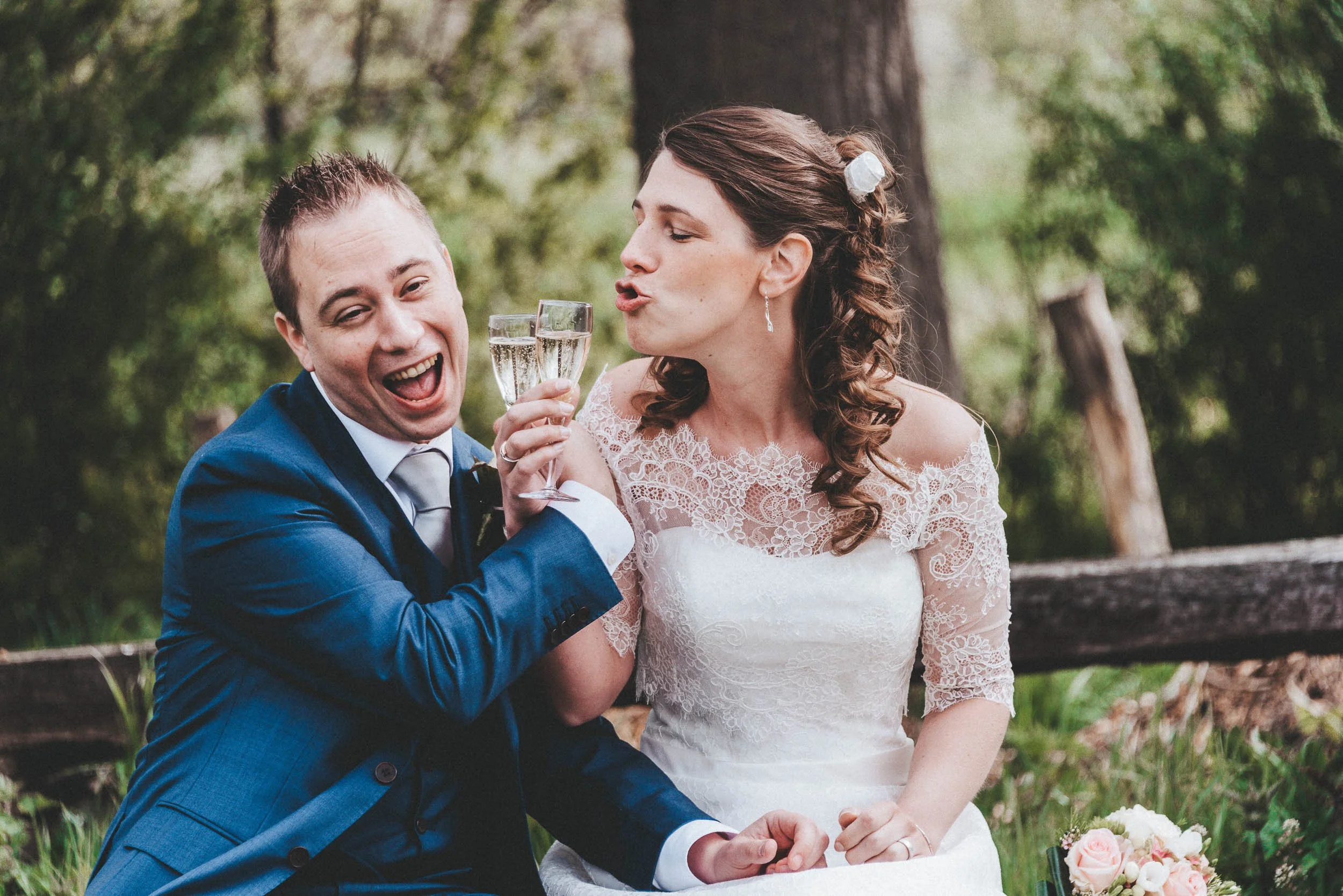 CrazyLittleThingCalledLove, huwelijk, KJ-9.jpg