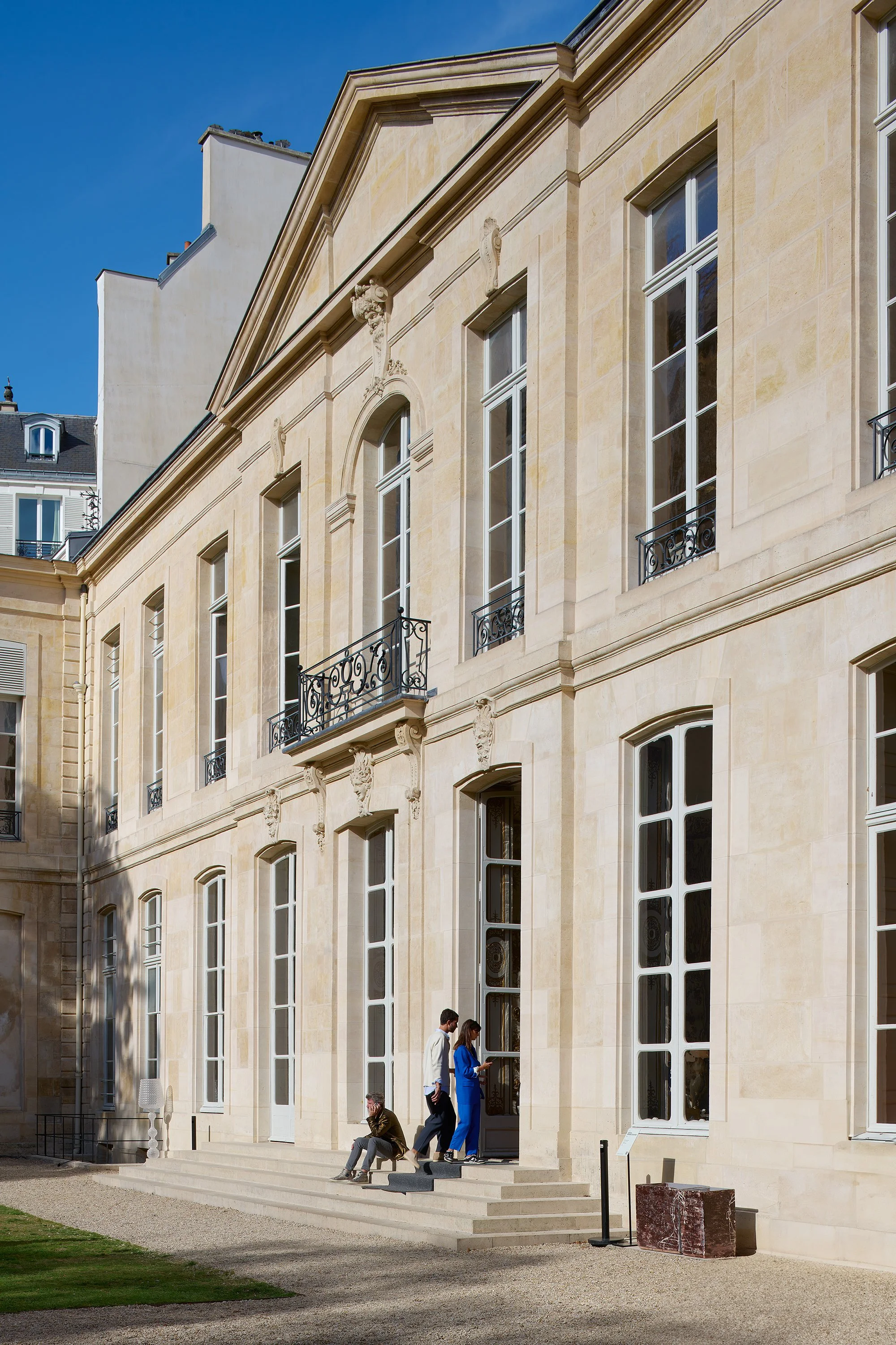 _JRH8932_EXTERIOR 4_PS_LoRes.jpg