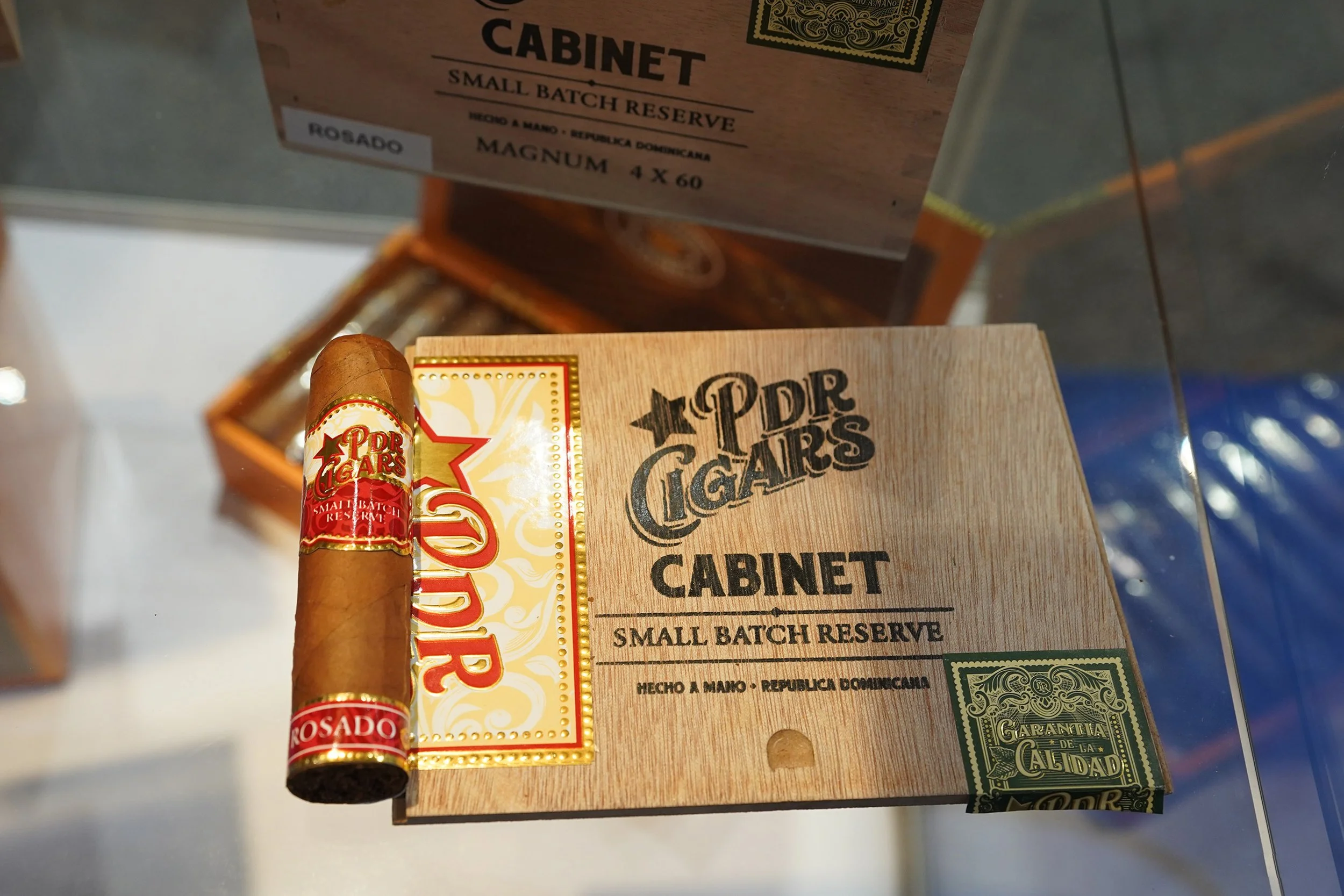 PDR-Cigars-Small-Batch-Cabinet-Rosado.jpg