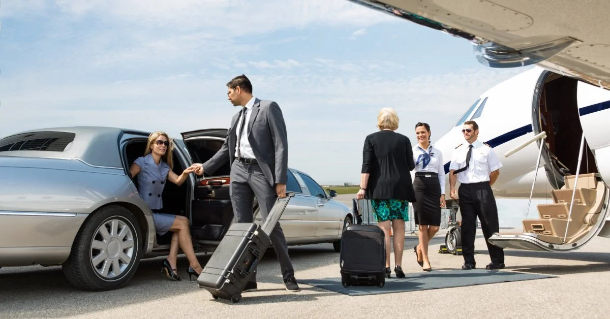 Why Airport Limo Services Are Ideal for Business Travelers