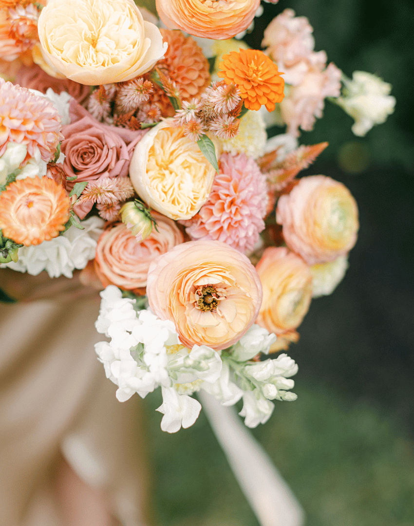 Woven Blooms_Indianapolis florist_bouquetdetail.png