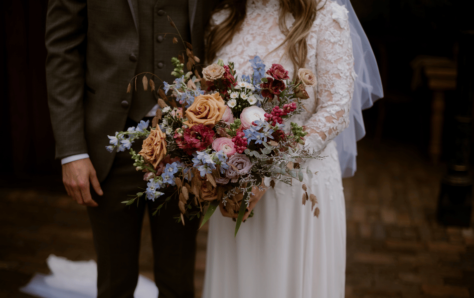 Woven Blooms_Indianapolis florist_fall bouquet.png