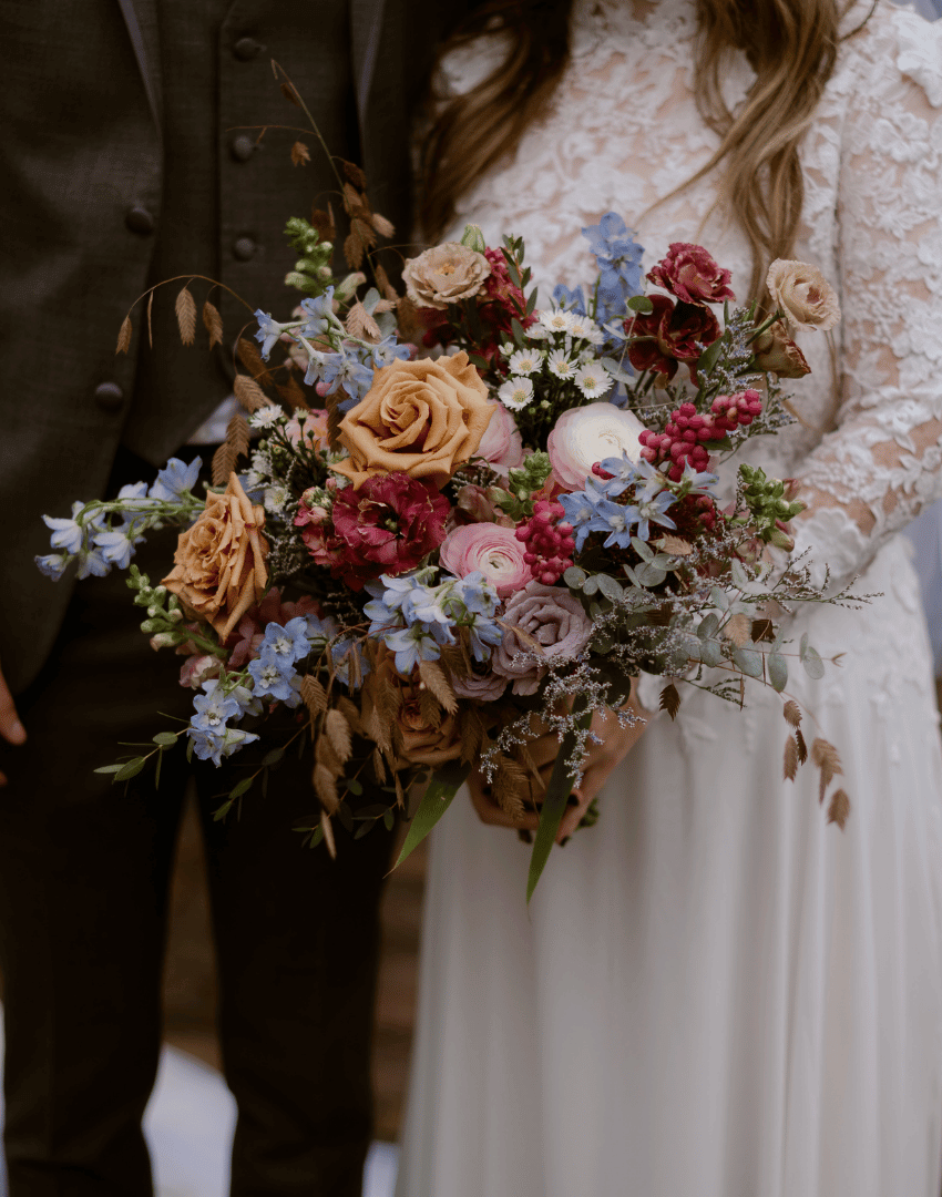 Woven Blooms_Indianapolis florist_fall bouquet.png