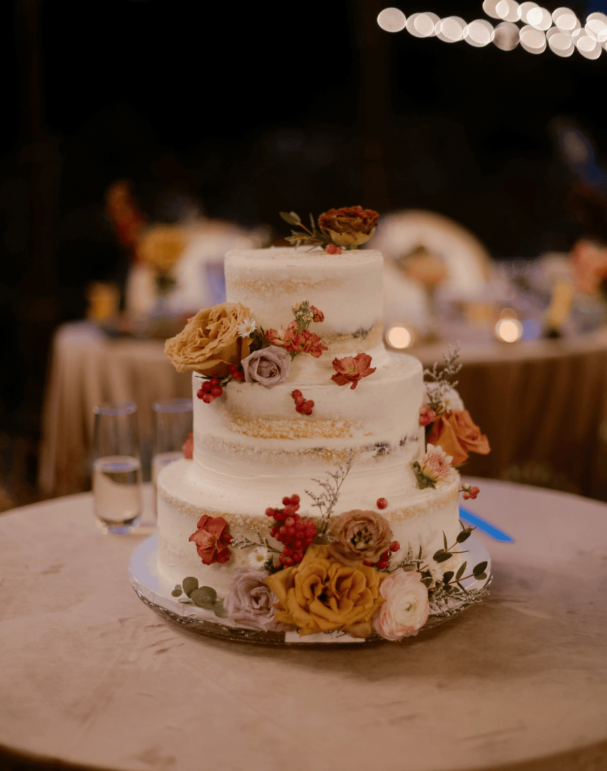 Woven Blooms_Indianapolis florist_ring detail 2.png