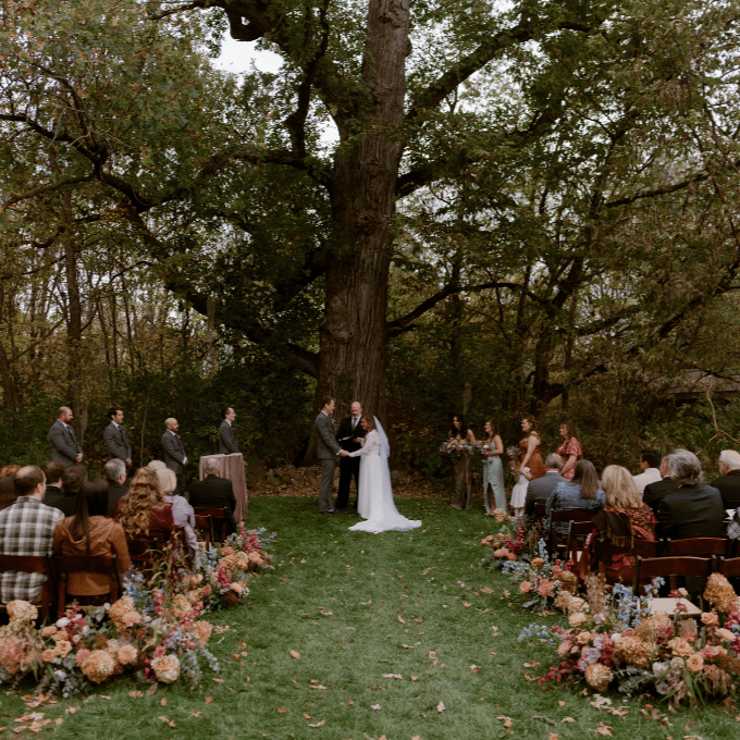 An Intimate Autumn Affair: 