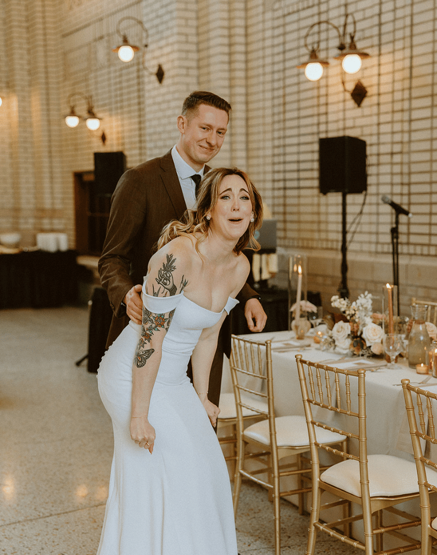 Woven Blooms_Indianapolis florist_reception first look.png