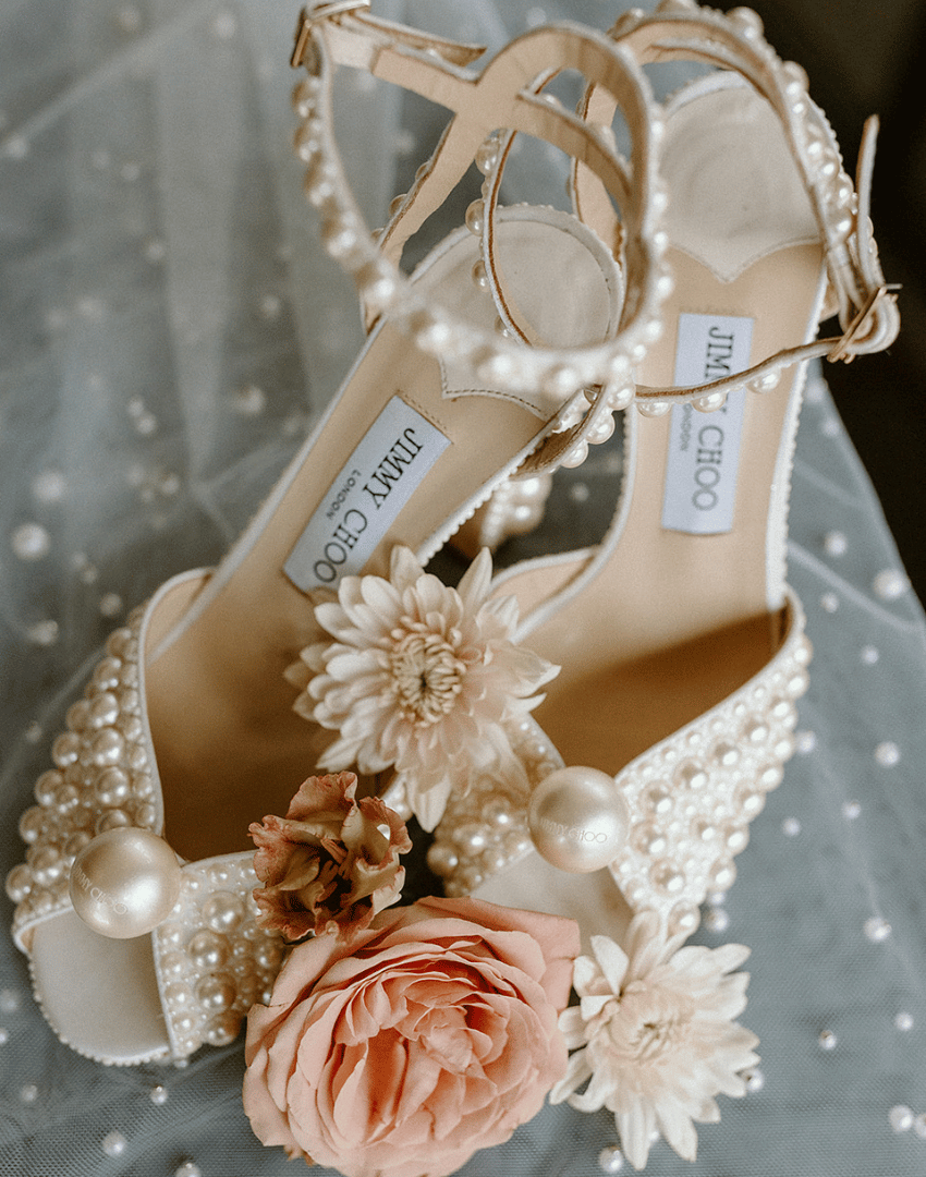 Woven Blooms_Indianapolis florist_shoe detail.png