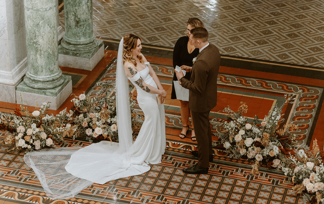 Woven Blooms_Indianapolis florist_wedding party.png