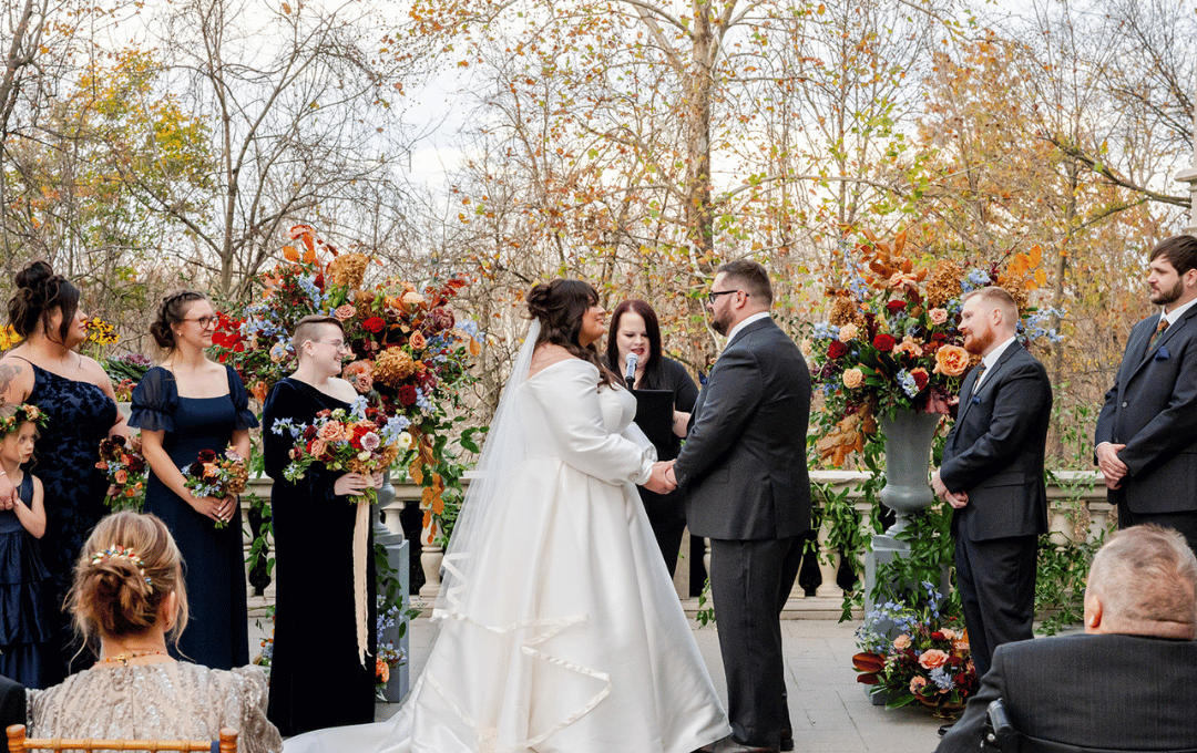 Woven Blooms_Indianapolis florist_fall ceremony.png