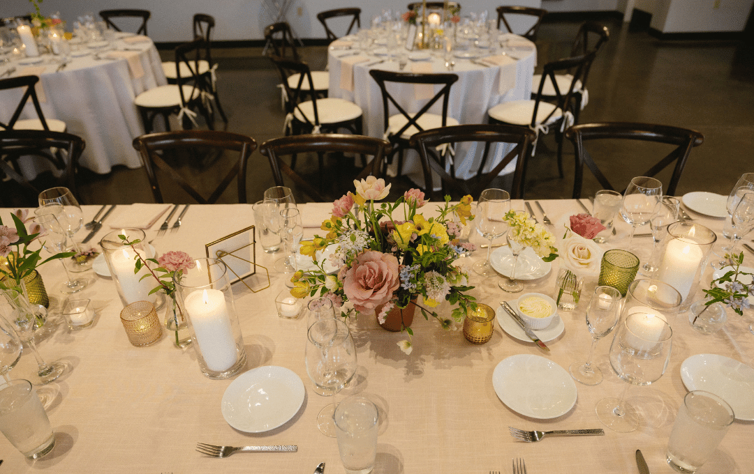 Woven Blooms_Indianapolis florist_long table.png