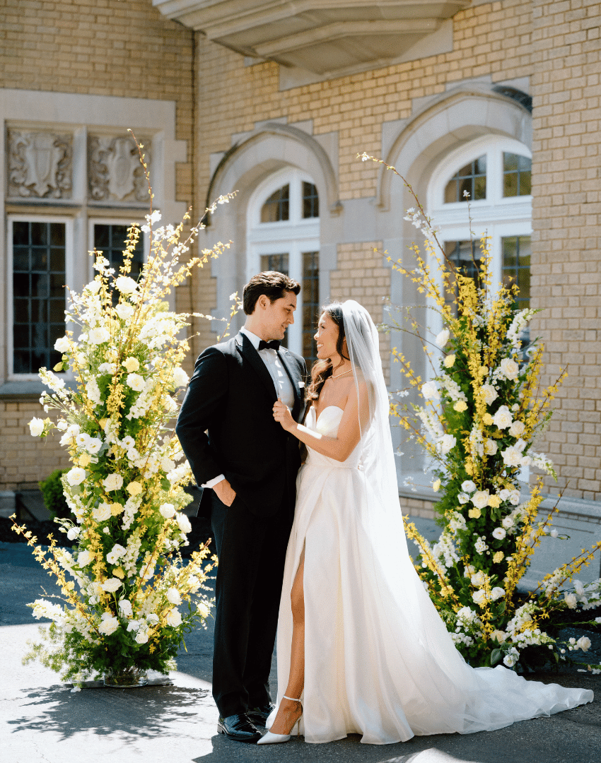 Woven Blooms_Indianapolis florist_spring couple.png