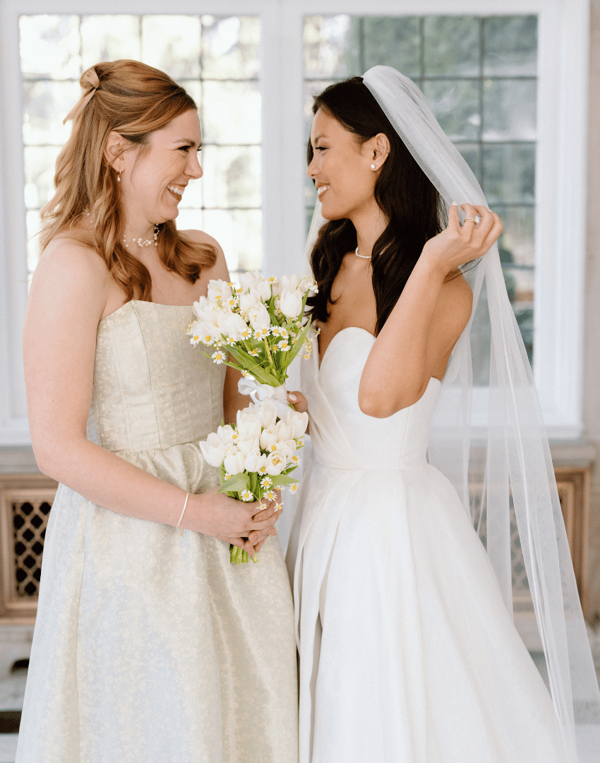 Woven Blooms_Indianapolis florist_spring reception.png