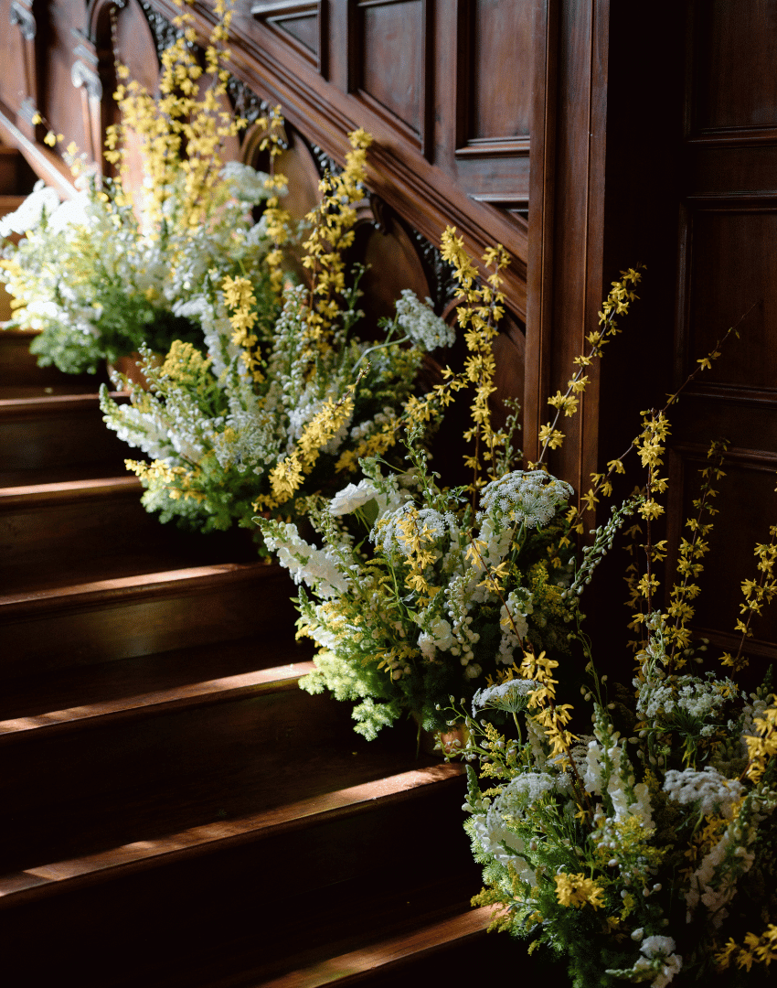Woven Blooms_Indianapolis florist_tall arrangement.png