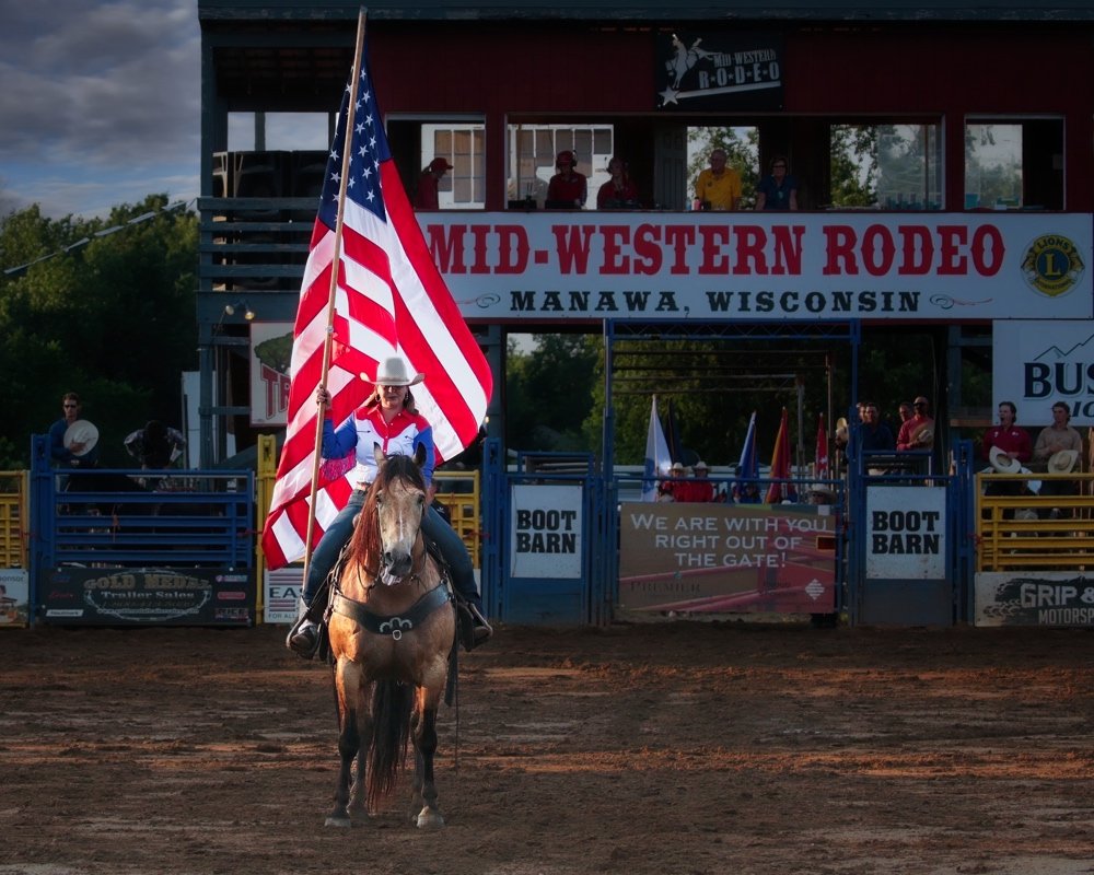 ©Marty Welter "Presenting Old Glory"