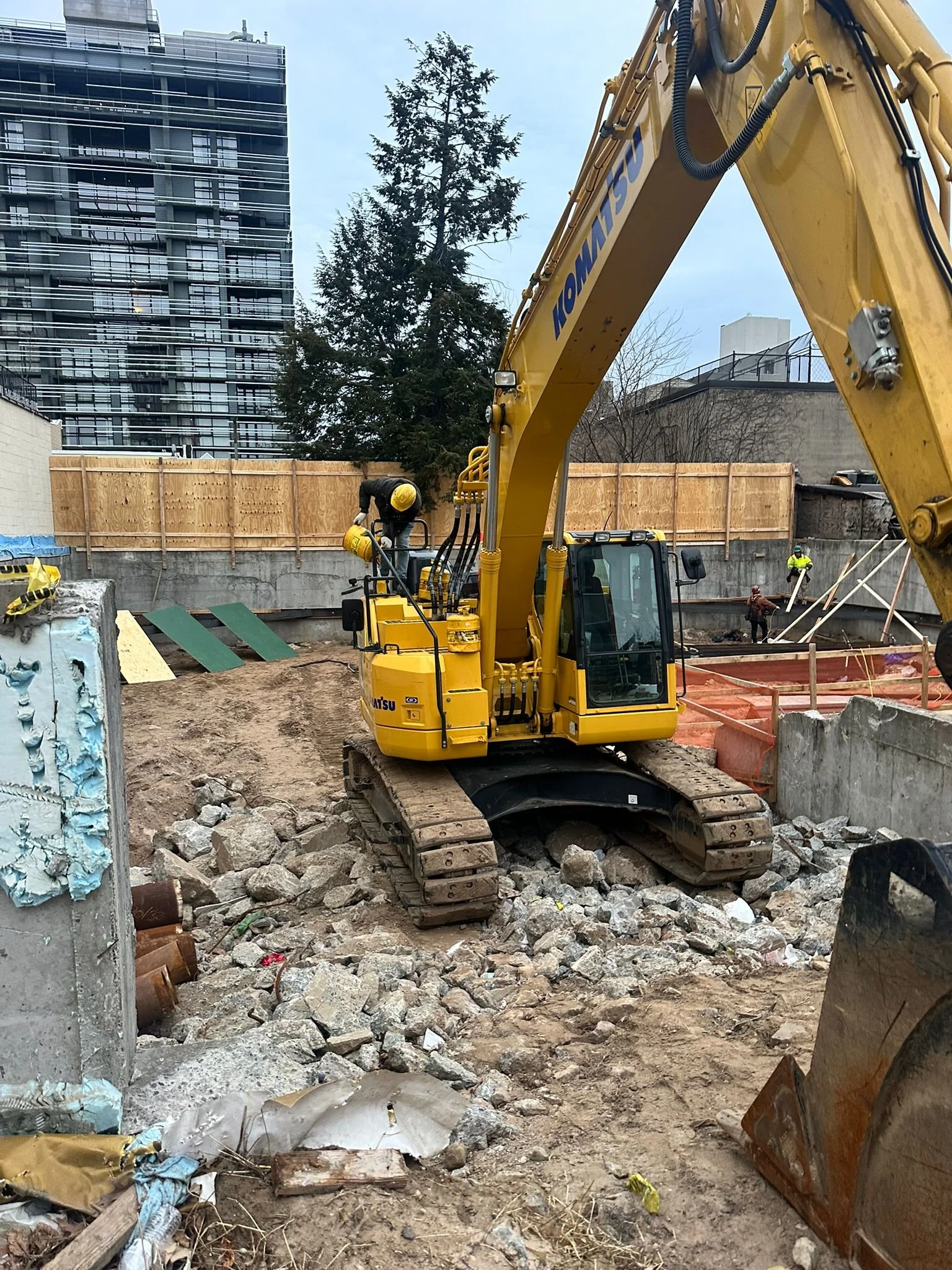 WhatsApp Image 2025-02-05 at 7.18.38 AM.jpeg