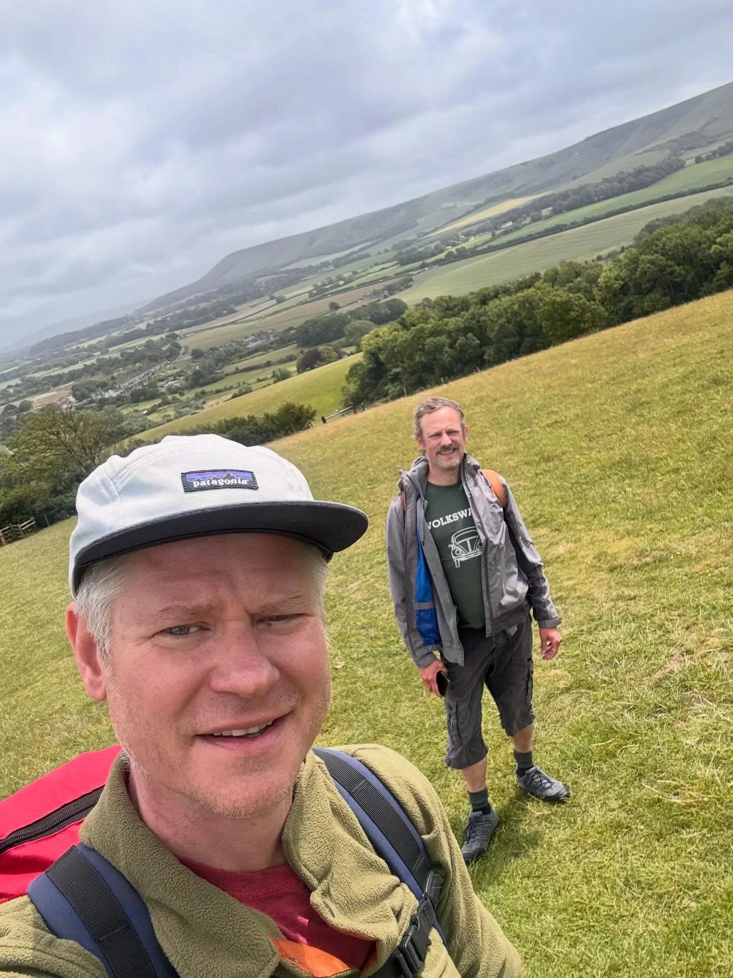 Another excellent hiking weekend (in other words: talking shit, moaning about the world, laughs, eating meat and drinking) with @davidlanepusey.

Here&rsquo;s to the next one!
.
.
.
.
🚶&zwj;♂️🍷🥩😭
