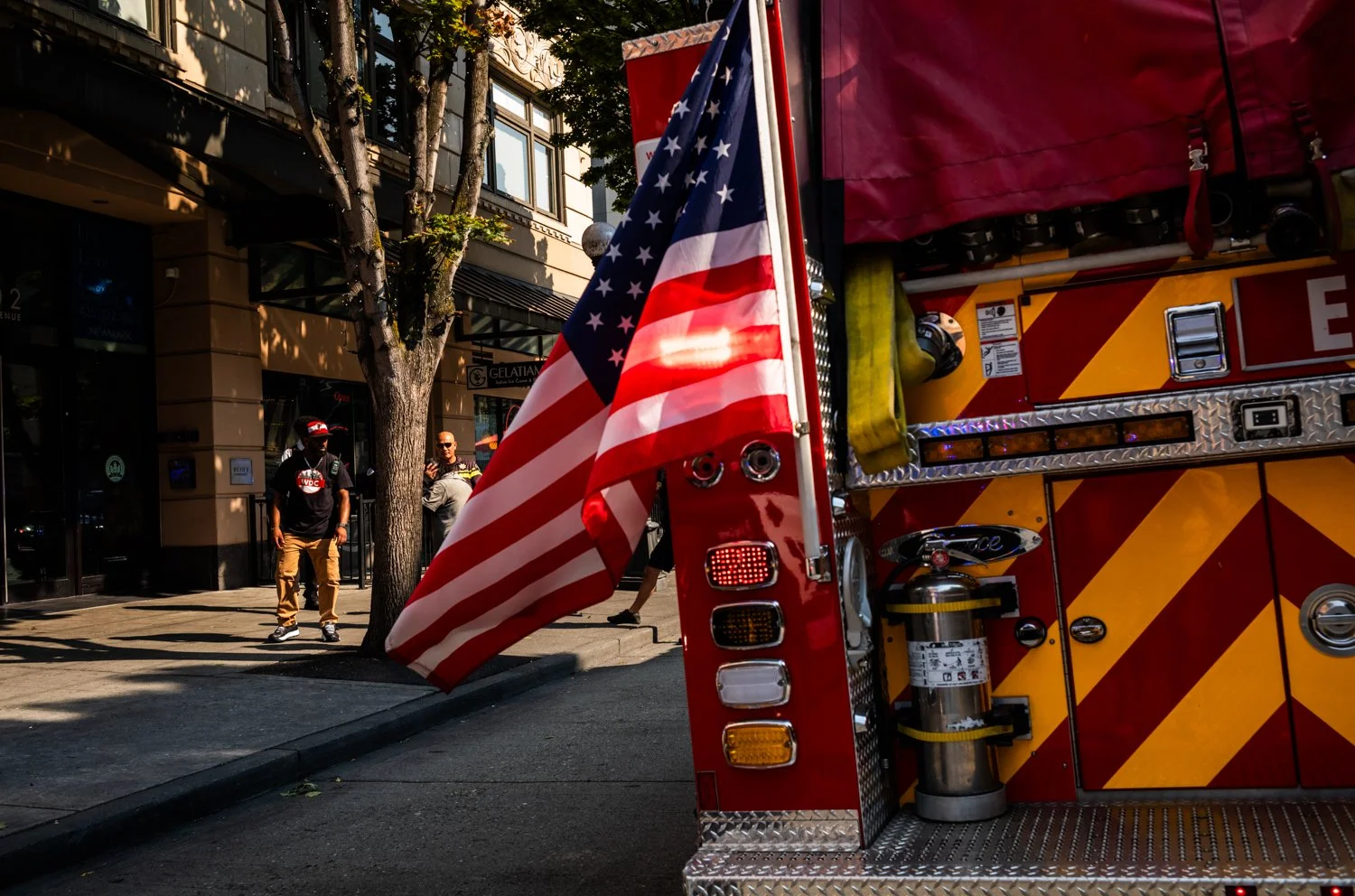 A man in crisis is comforted by first responders on August 24, 2023 in Seattle, Washington, USA.