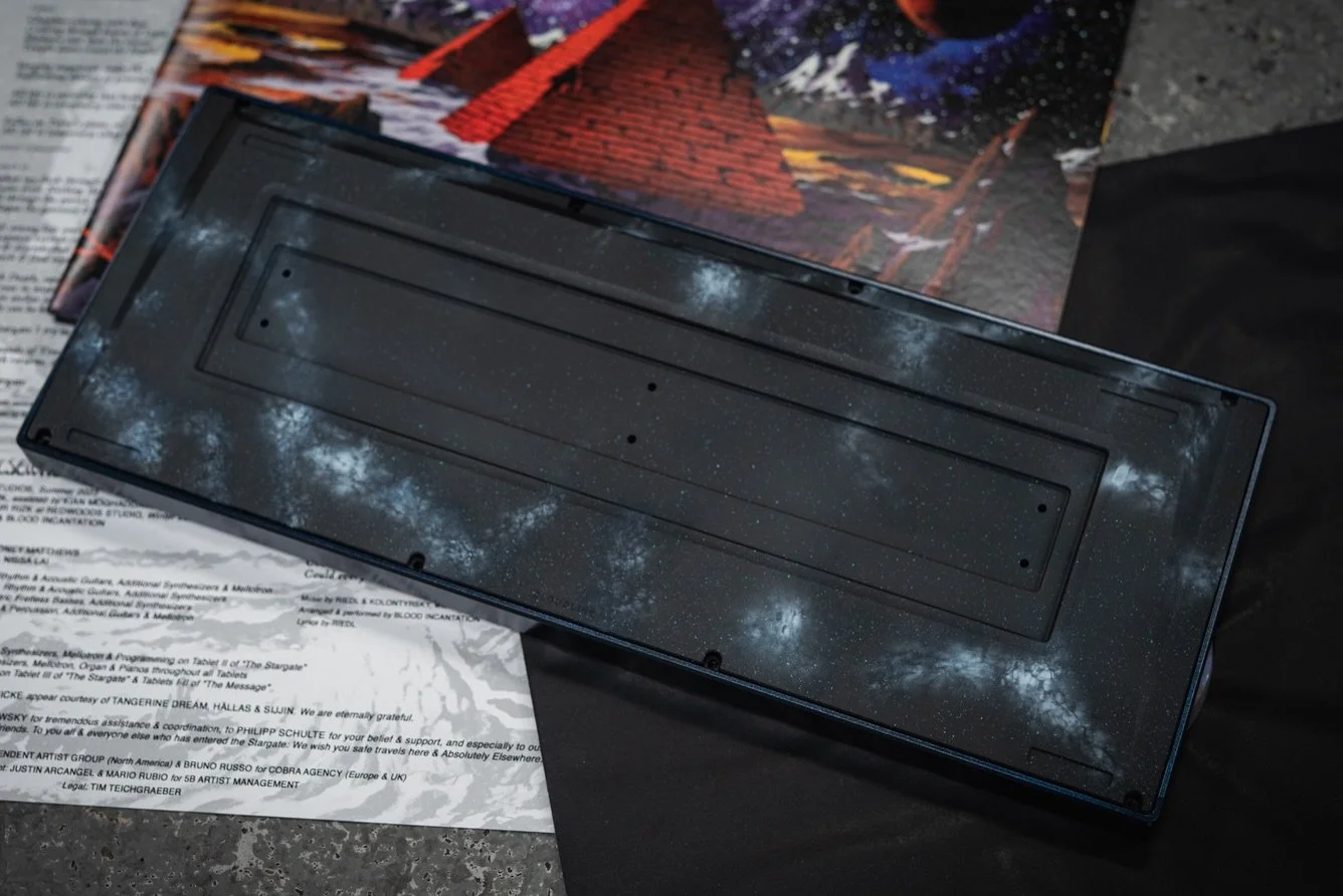 🌌 Somewhere between pigment and stardust, another Cloudline V2 begins its journey &mdash; this time bound for Singapore, the second half of Ryan&rsquo;s order drifting across the void.

With a bit of creative freedom, we steered this one into a gala