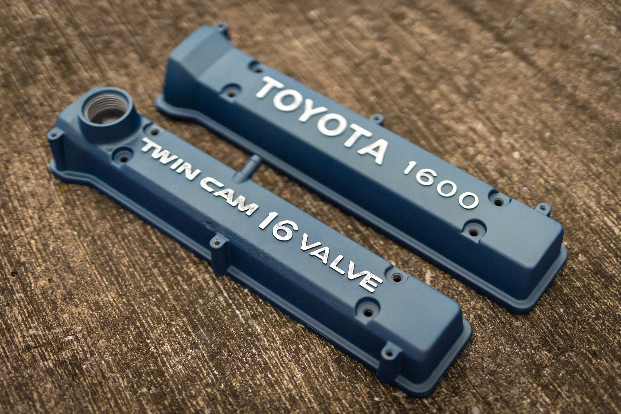 Toyota 4A-GE Cam Covers in H series Northern Lights with polished lettering in MC-2200