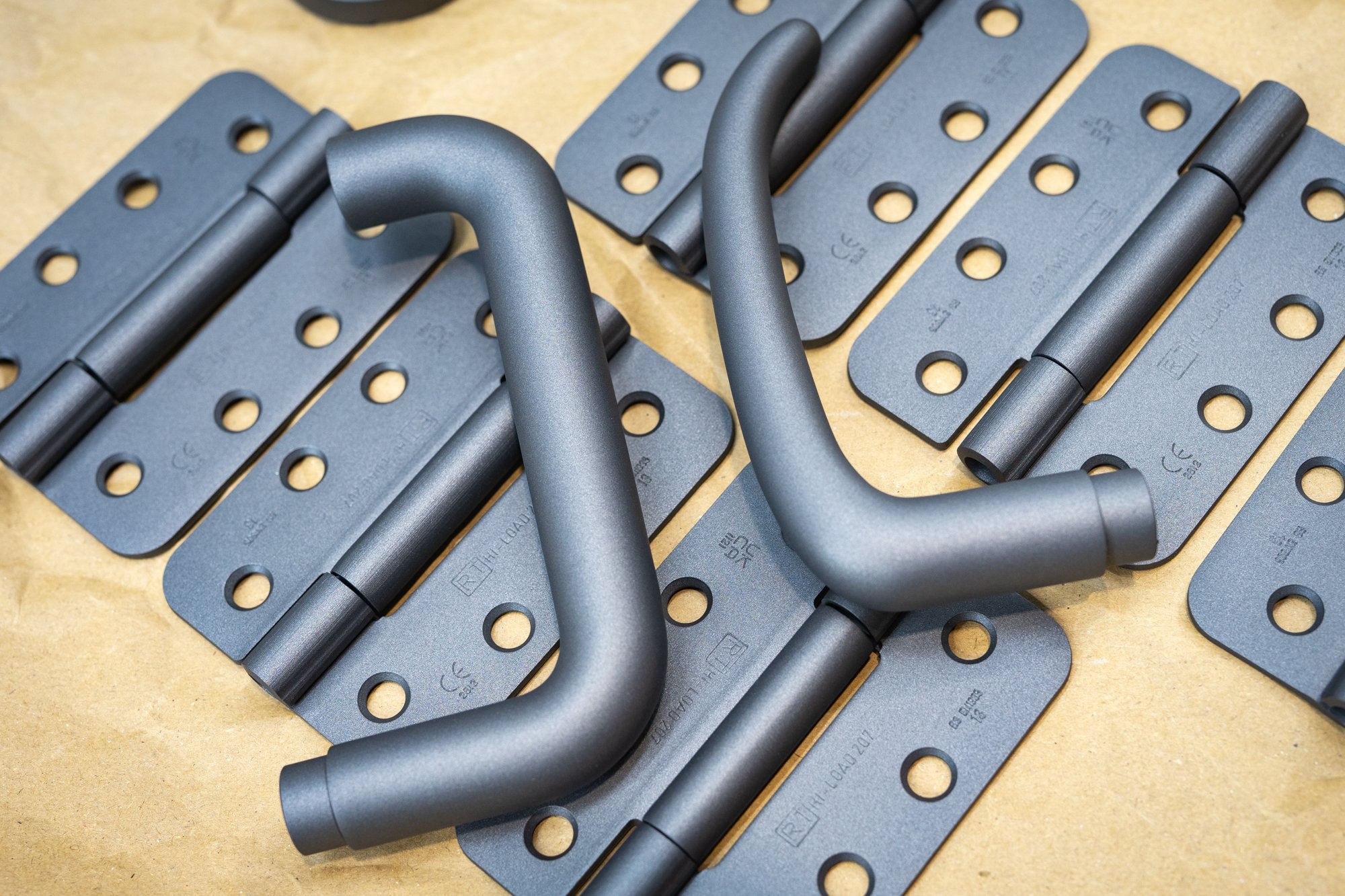 Door handles & hardware in H-237 Tungsten 