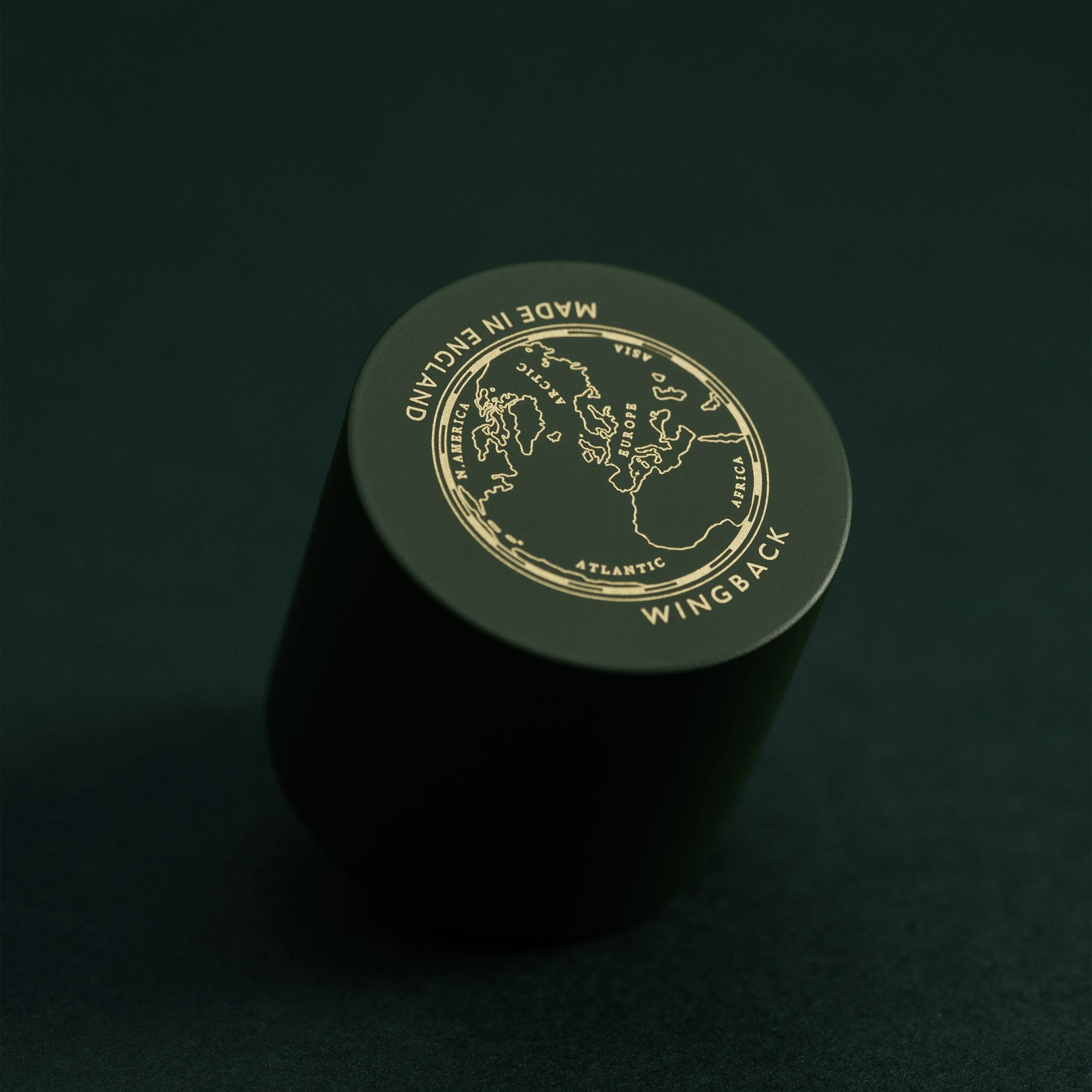 STAND_BASE_MACRO_4X5_9b224b9e-058c-4830-8c1a-38926099866c.jpg