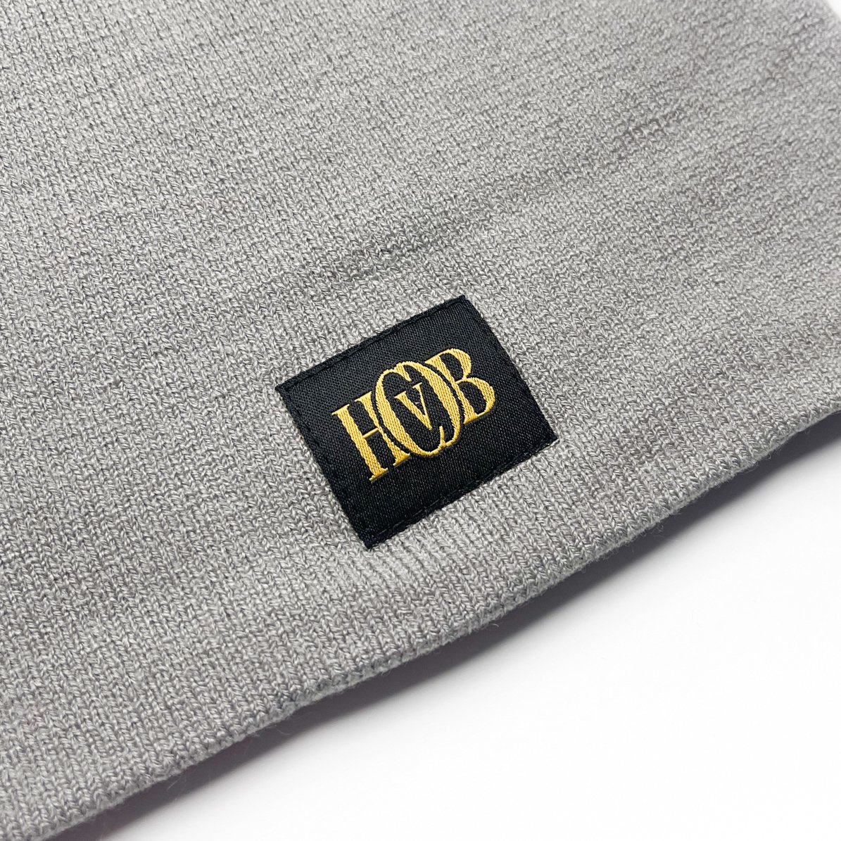 grey beanie .jpg