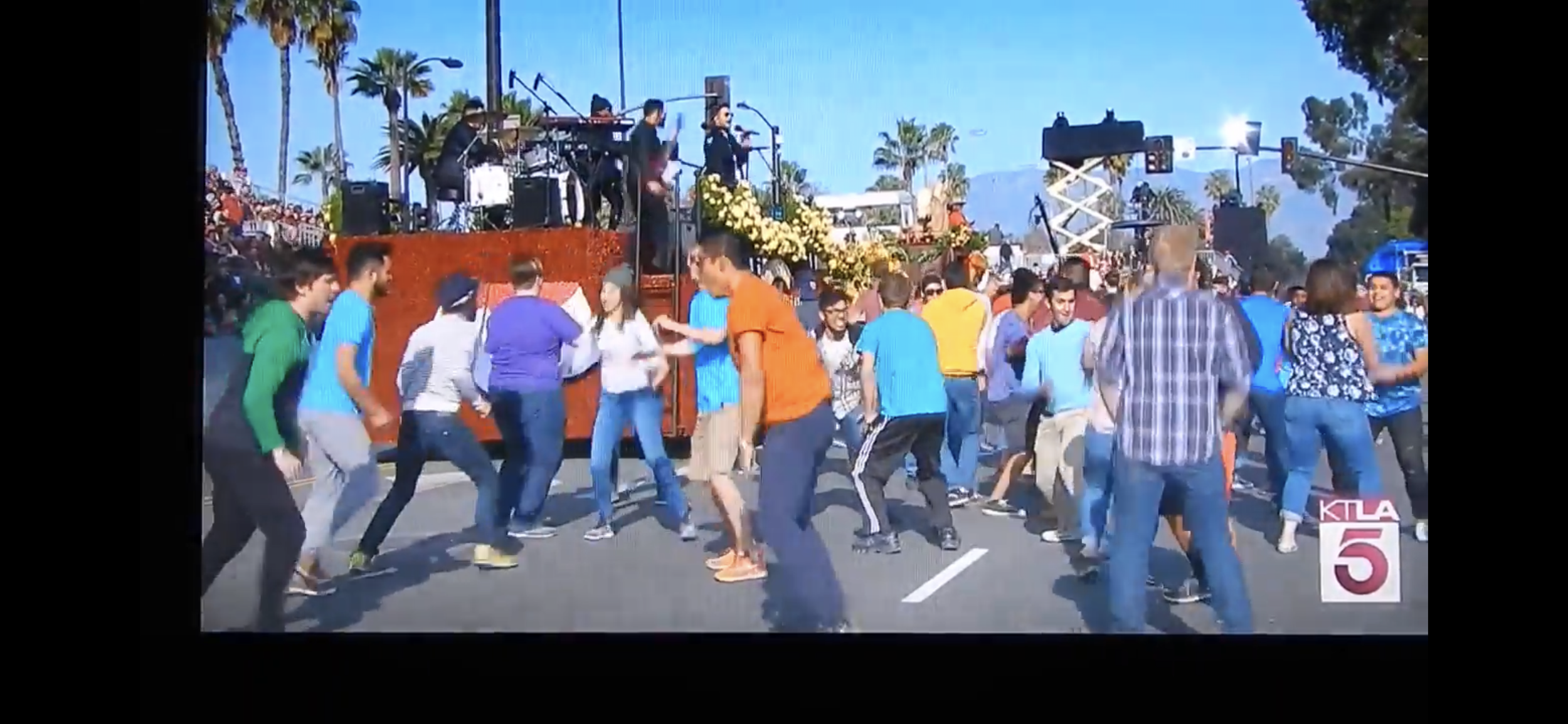 Choreo Extra for Andy Grammer & Nick Cannon (2018 Rose Parade)