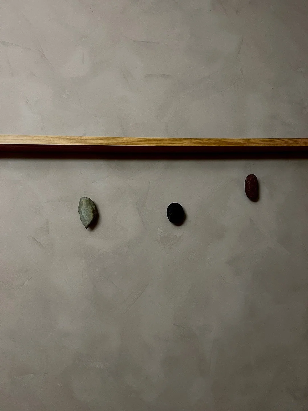 Anyone remember the custom hooks we made for this bathroom remodel? 

We have more handmade stone hooks available in the shop! Perfect little earthy touch to add some nature into your home 🌎 

Ps - don&rsquo;t forget about our fall market this Sunda