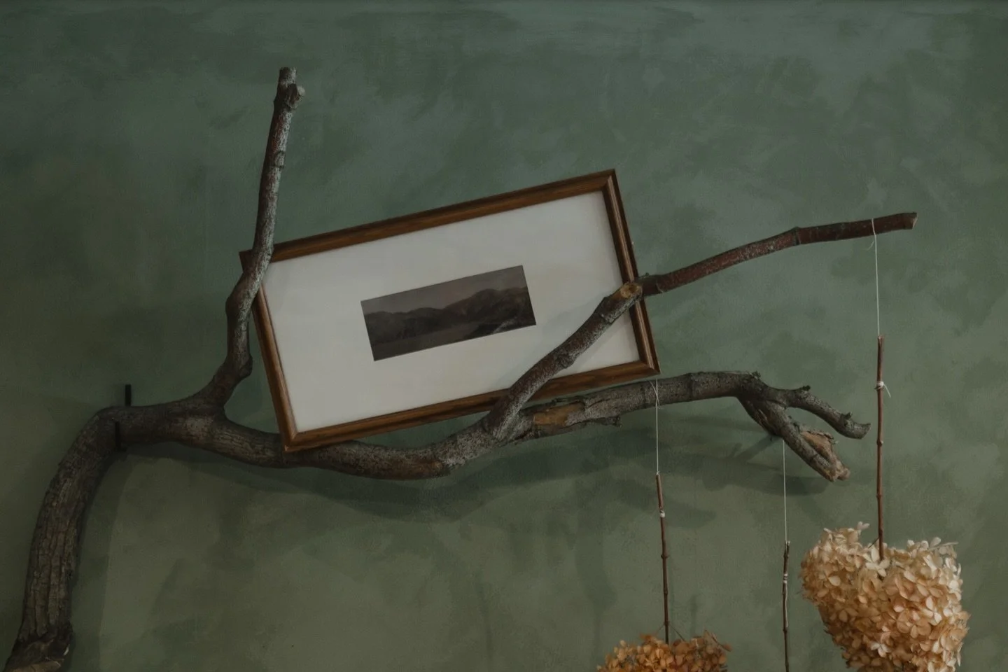 If you&rsquo;ve been waiting for a sign to re-style that corner you&rsquo;ve been ignoring&hellip; this is it ;)
⠀⠀⠀⠀⠀⠀⠀⠀⠀
Fresh inventory and new inspiration, in shop all weekend.