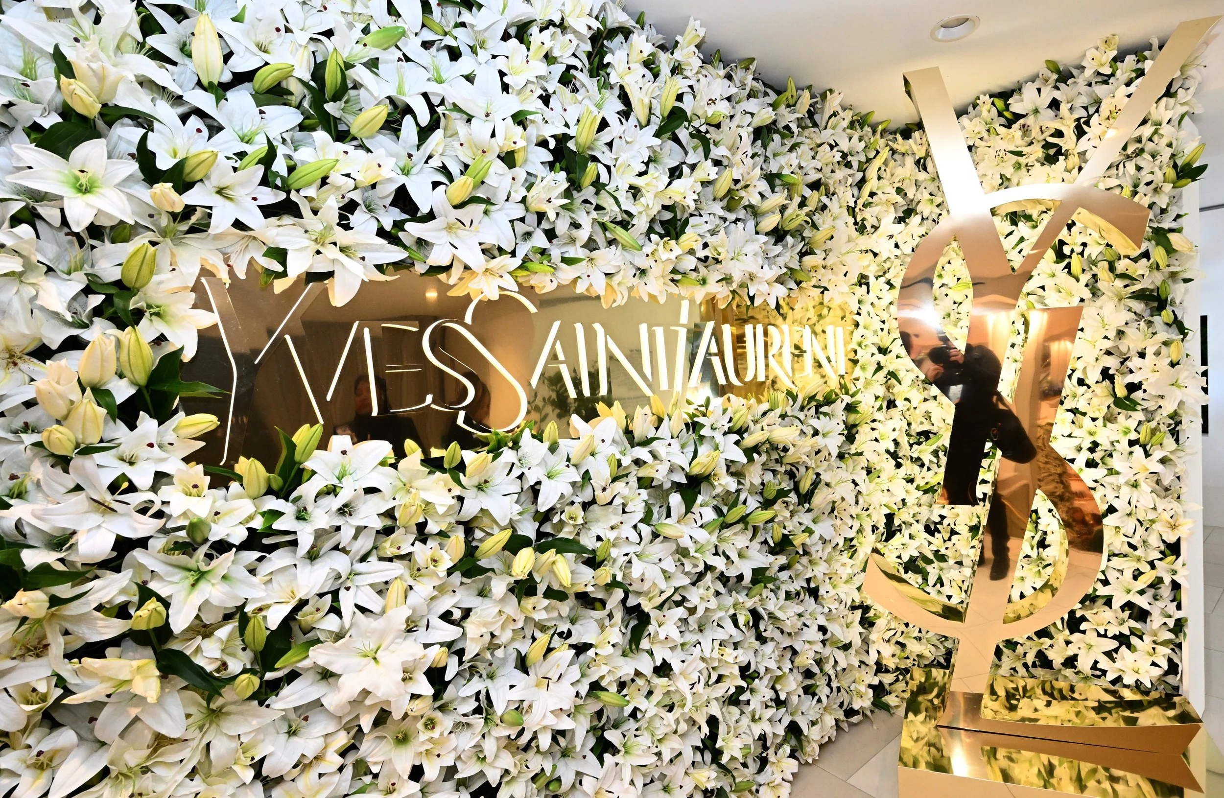 Macy's Flower Show 2025
YSL BEAUTY ART OF FLOWERS
Credit: Macy's, Inc.