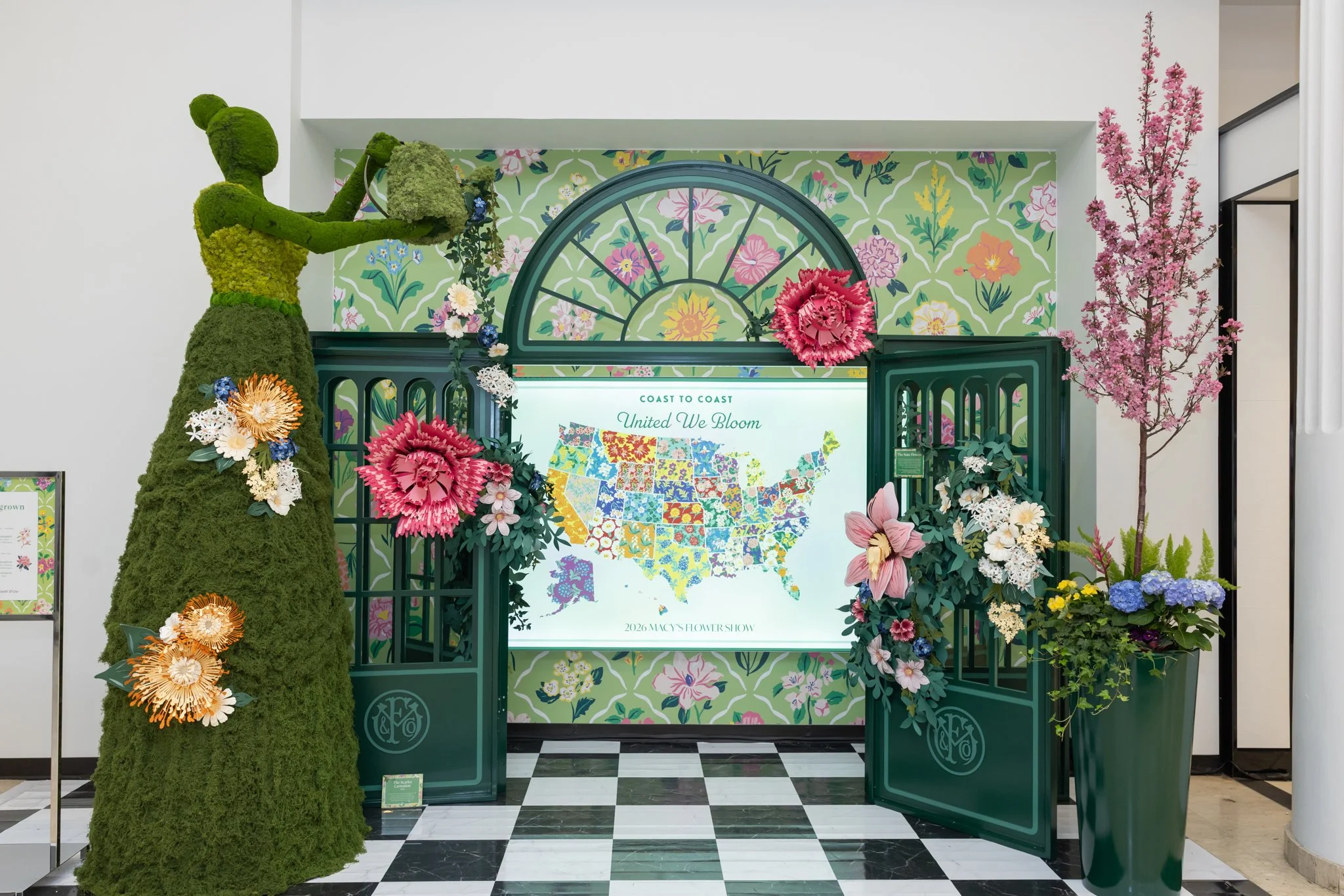Macy's Flower Show Pop Up at State Street