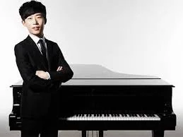 Ji Liu (piano), Royal Concert Hall, Nottingham, 4****: by William Ruff