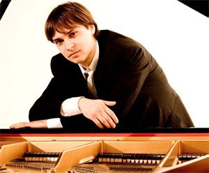 Sasha Grynyuk, Royal Concert Hall, Nottingham, 4****: by William Ruff
