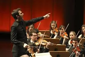 Royal Northern Sinfonia. Royal Concert Hall, Nottingham. November 30 2021. 5*****. William Ruff