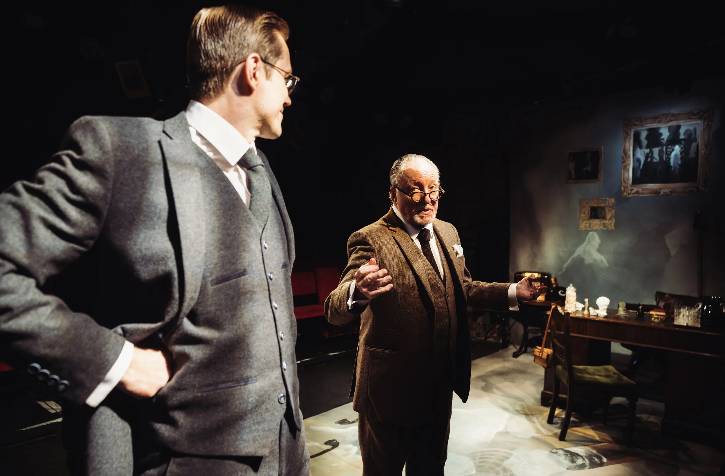 Freud's Last Session by Mark StGermain. The King's Head Theatre, Upper Street, Islington, London to 12 February 2022. 3***. William Russell.