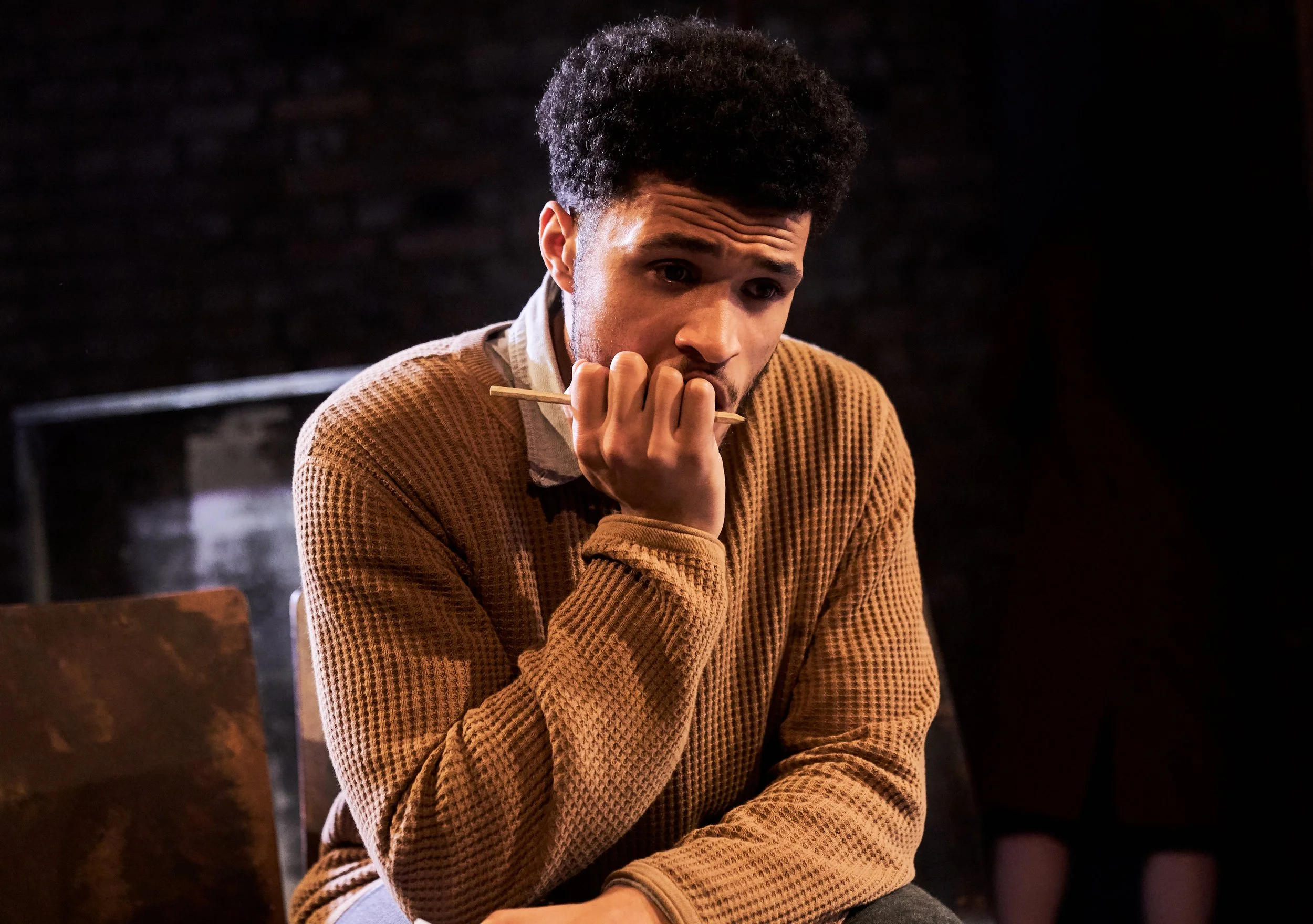 Hunger by Amanda Lomas based on the novel by Knut Hamsun. The Arcola Studio two, 24 Ashwin Street, LondonE8 to 21 December 2019. 4****. William Russell