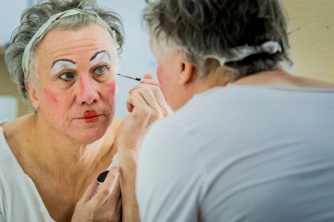 The Dame by Katie Duncan - Park 90, London N4 3JP. 4 **** William Russell