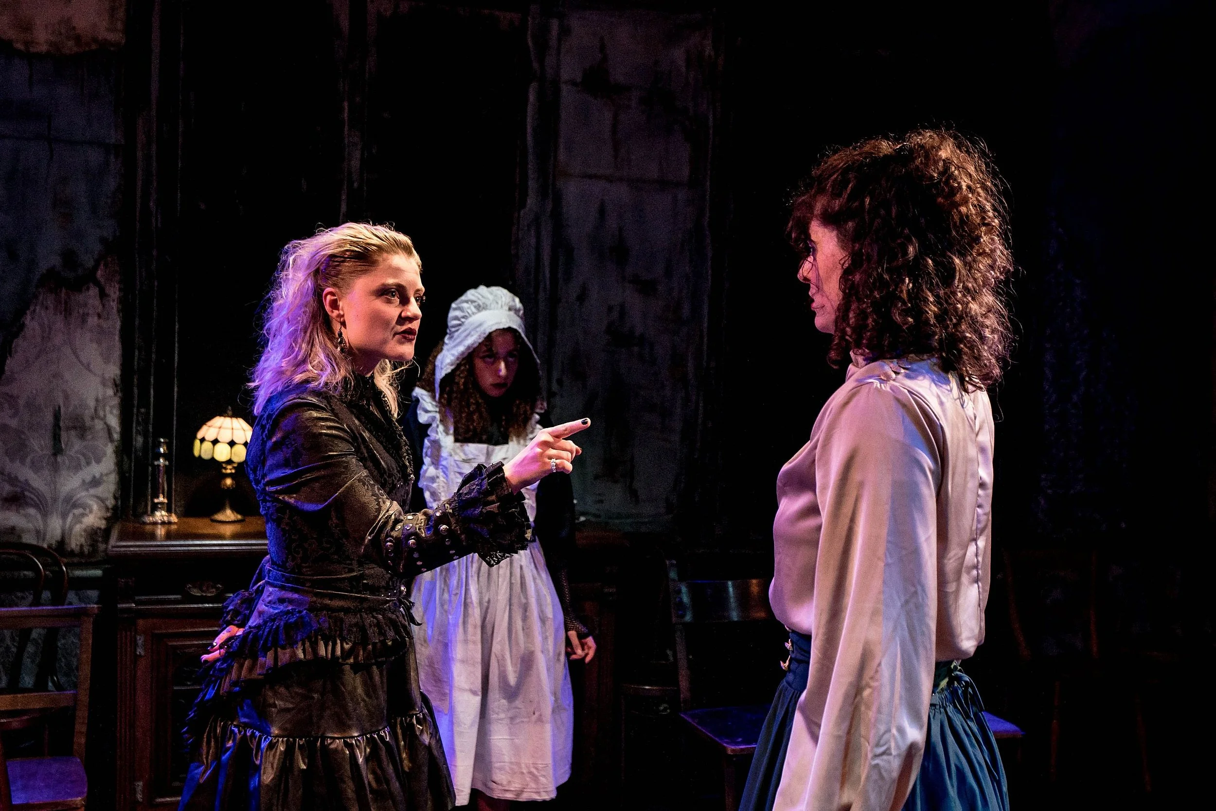 The Moors by Jen Silverman. The Hope Theatre, 207 Upper Street, Islington, London N1 to 5 November 2022. 3***. William Russell.