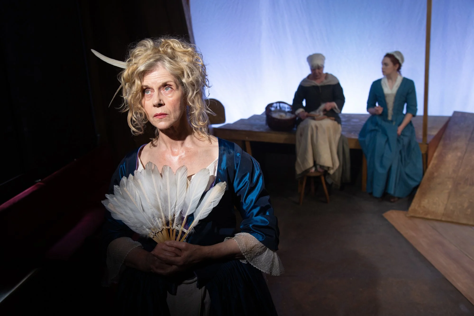 The Straw Chair by Sue Glover. The Finborough Theatre, 118 Finborough Road, London SW10 to  14 May 2022. 4****. William Russell.